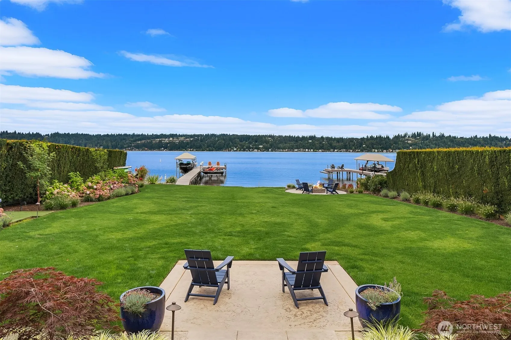 253 E Lake Sammamish Parkway SE, Sammamish, WA 98074