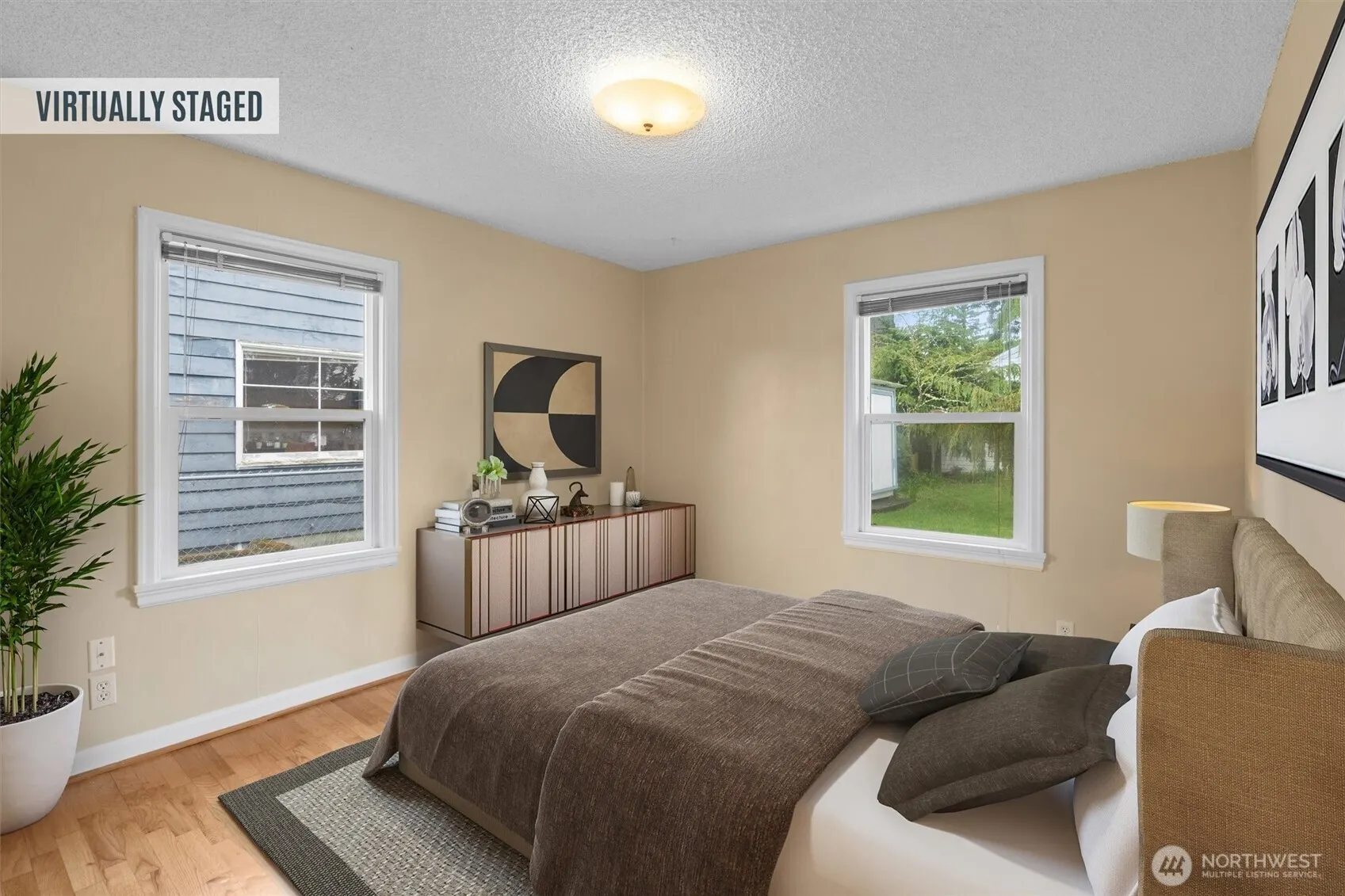 3921 SW Portland Street , Seattle, WA 98136-2156