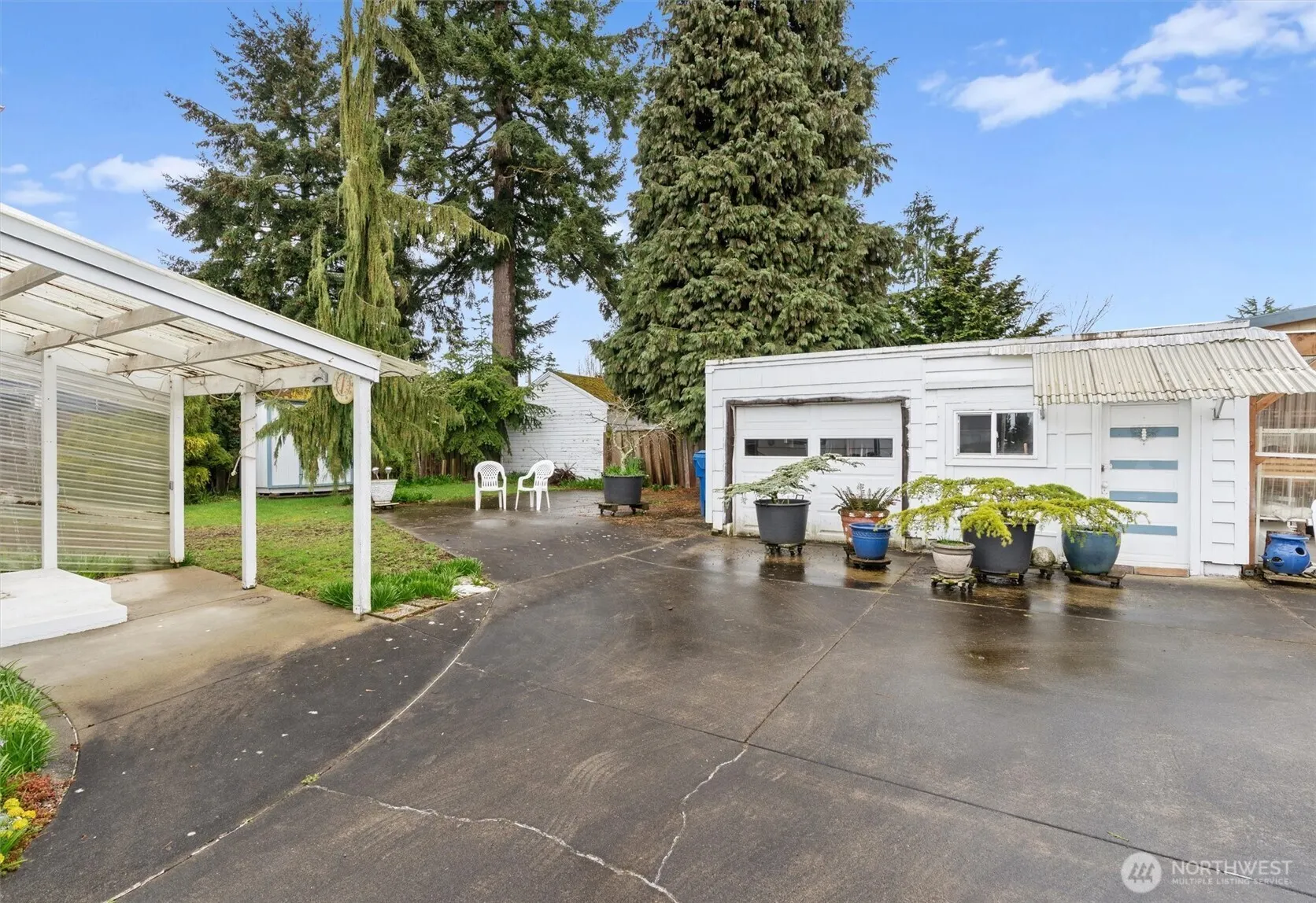 3921 SW Portland Street , Seattle, WA 98136-2156