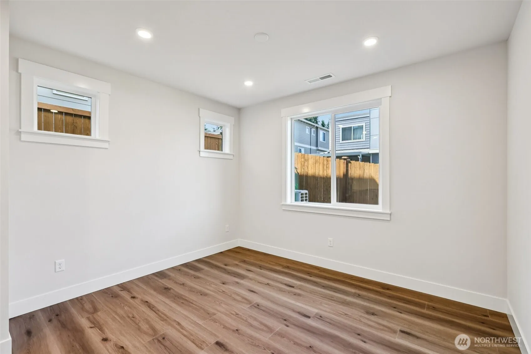 330 182ND Place SE, Bothell, WA 98012