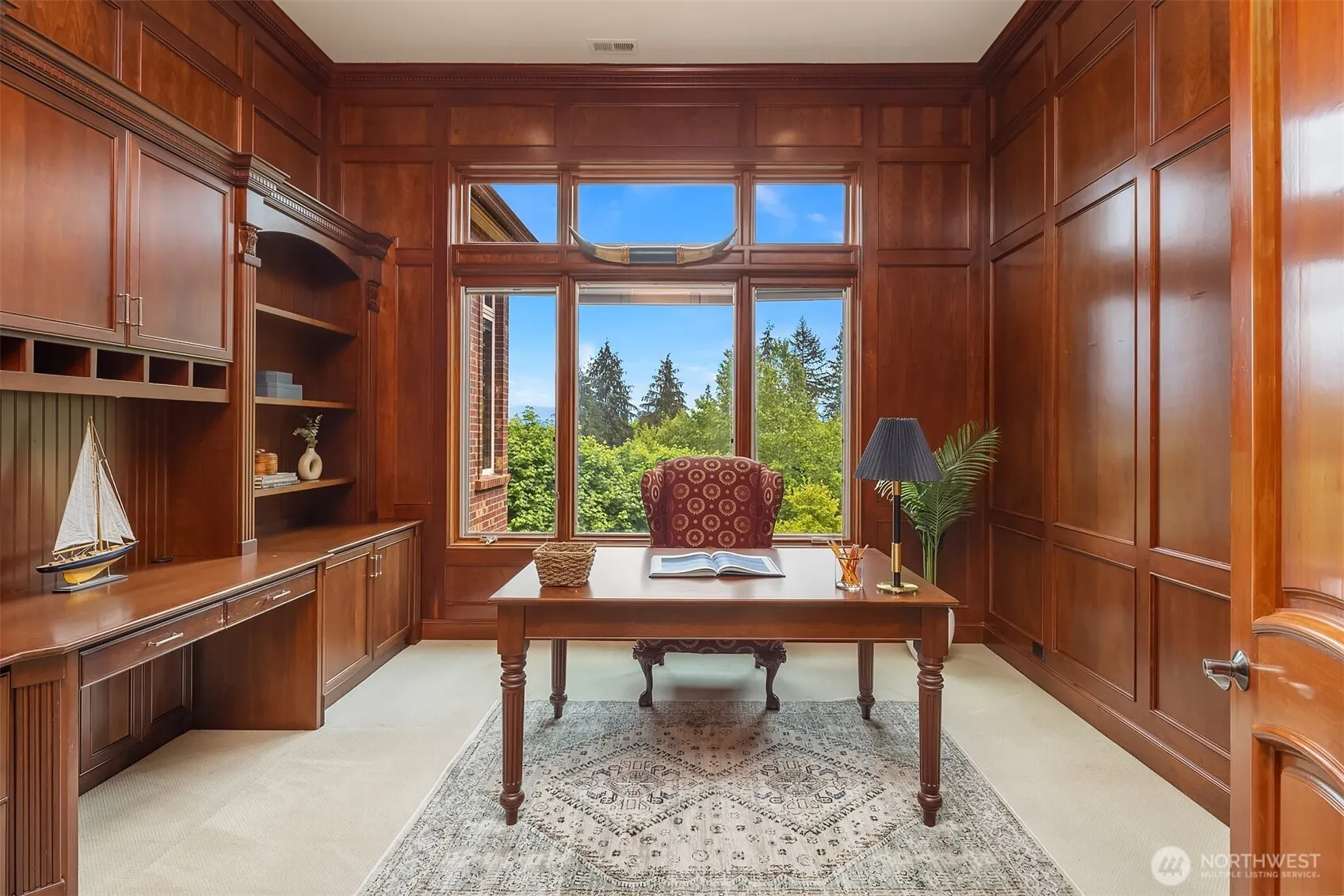18212 244th Avenue NE, Woodinville, WA 98077