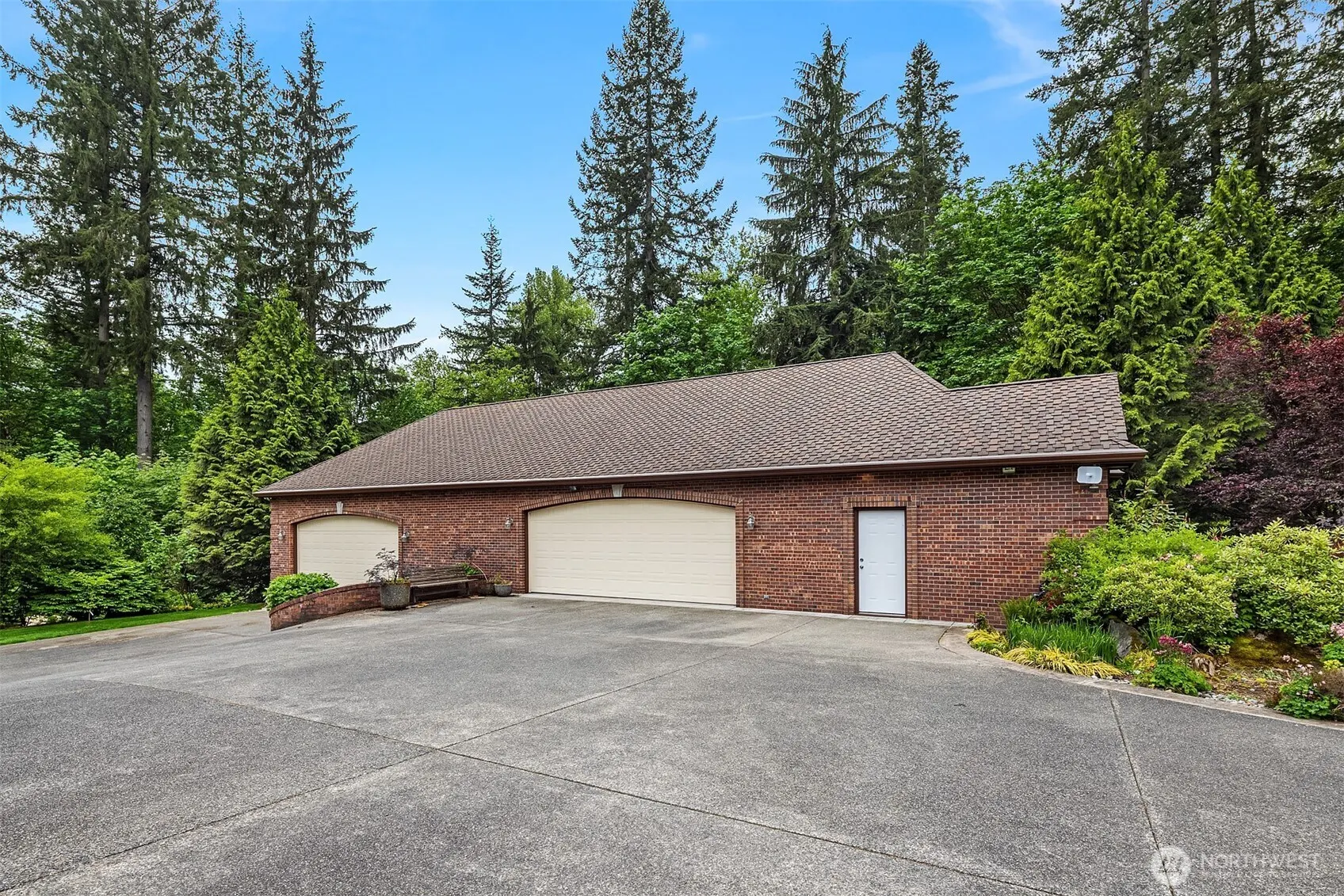 18212 244th Avenue NE, Woodinville, WA 98077