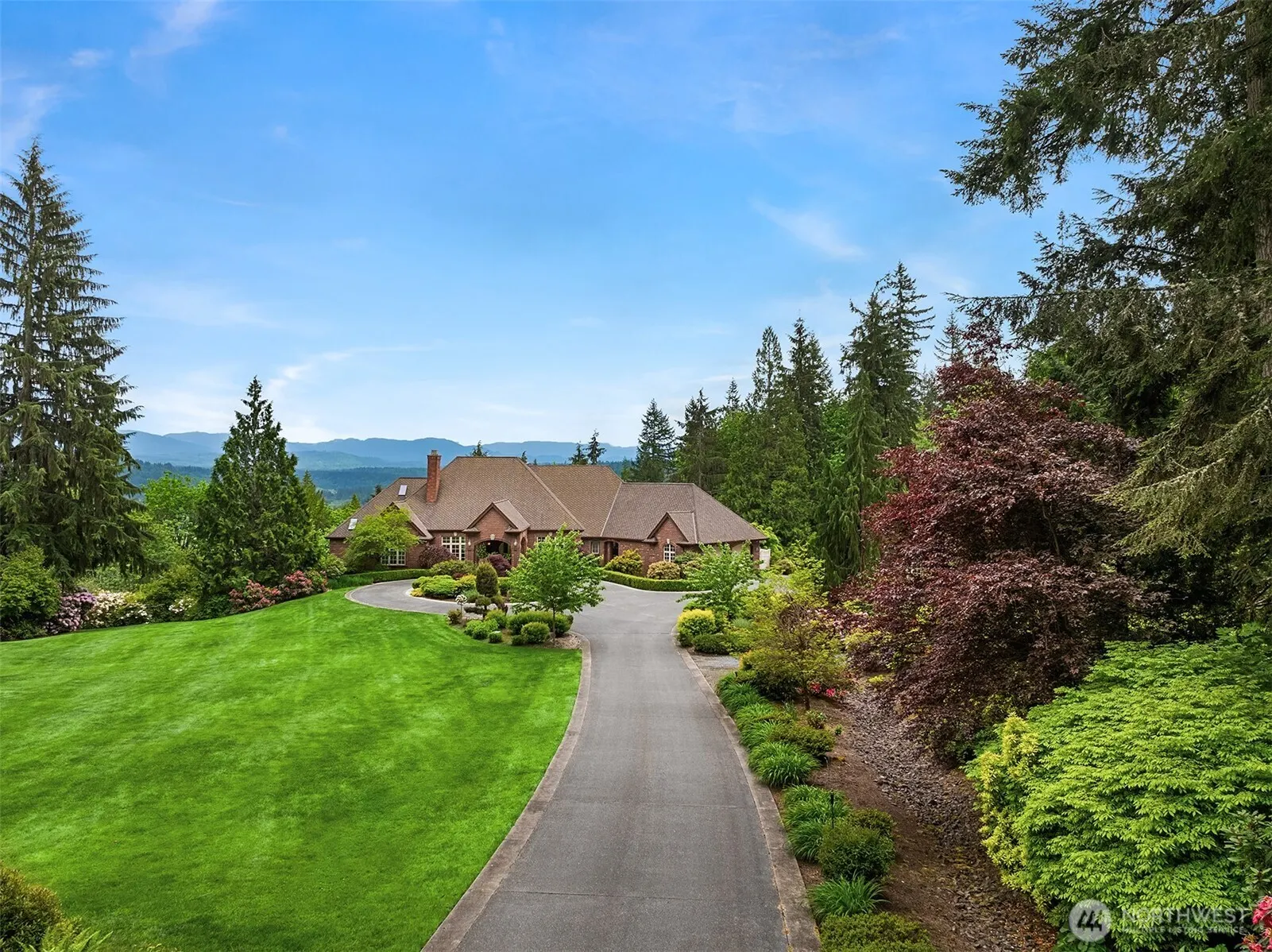 18212 244th Avenue NE, Woodinville, WA 98077