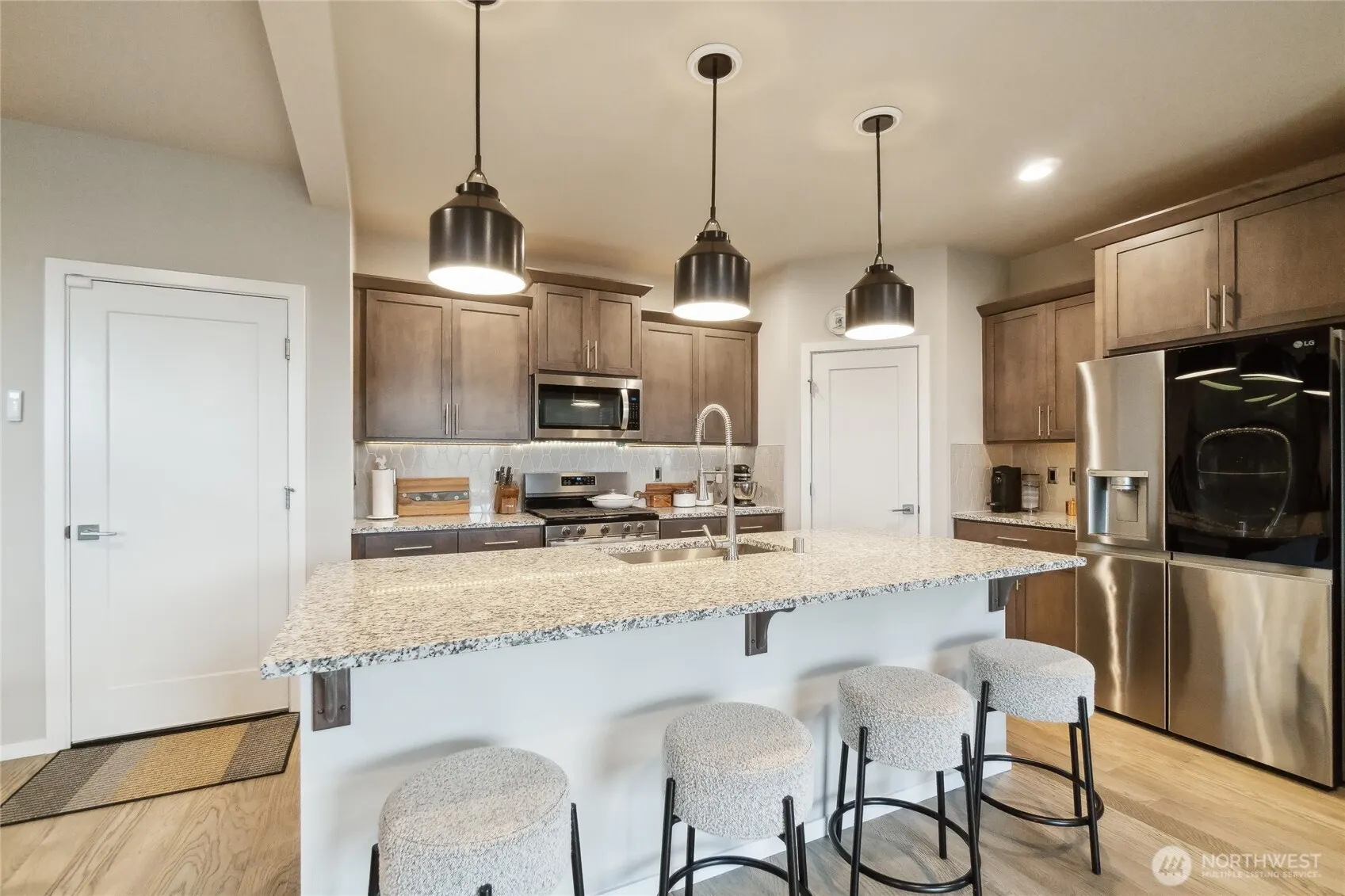 10302 SE 270th Street , Kent, WA 98030