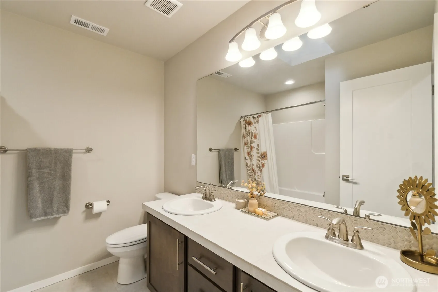 10302 SE 270th Street , Kent, WA 98030