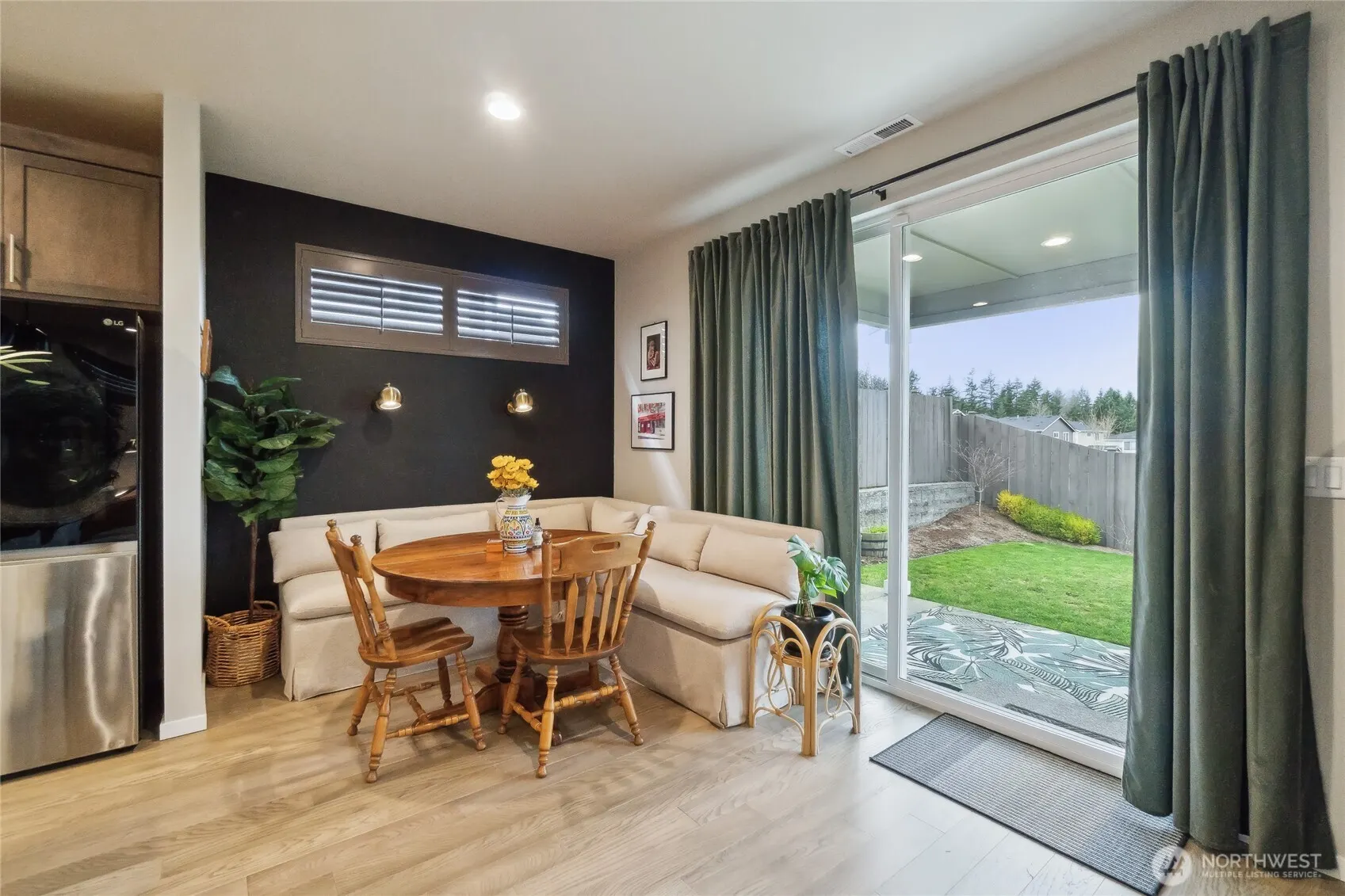 10302 SE 270th Street , Kent, WA 98030