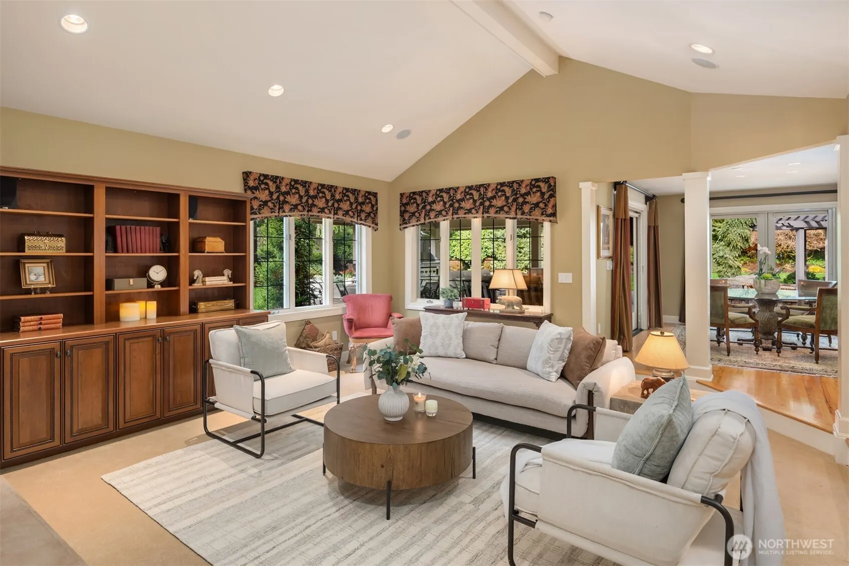 21712 NE 144th Place , Woodinville, WA 98077