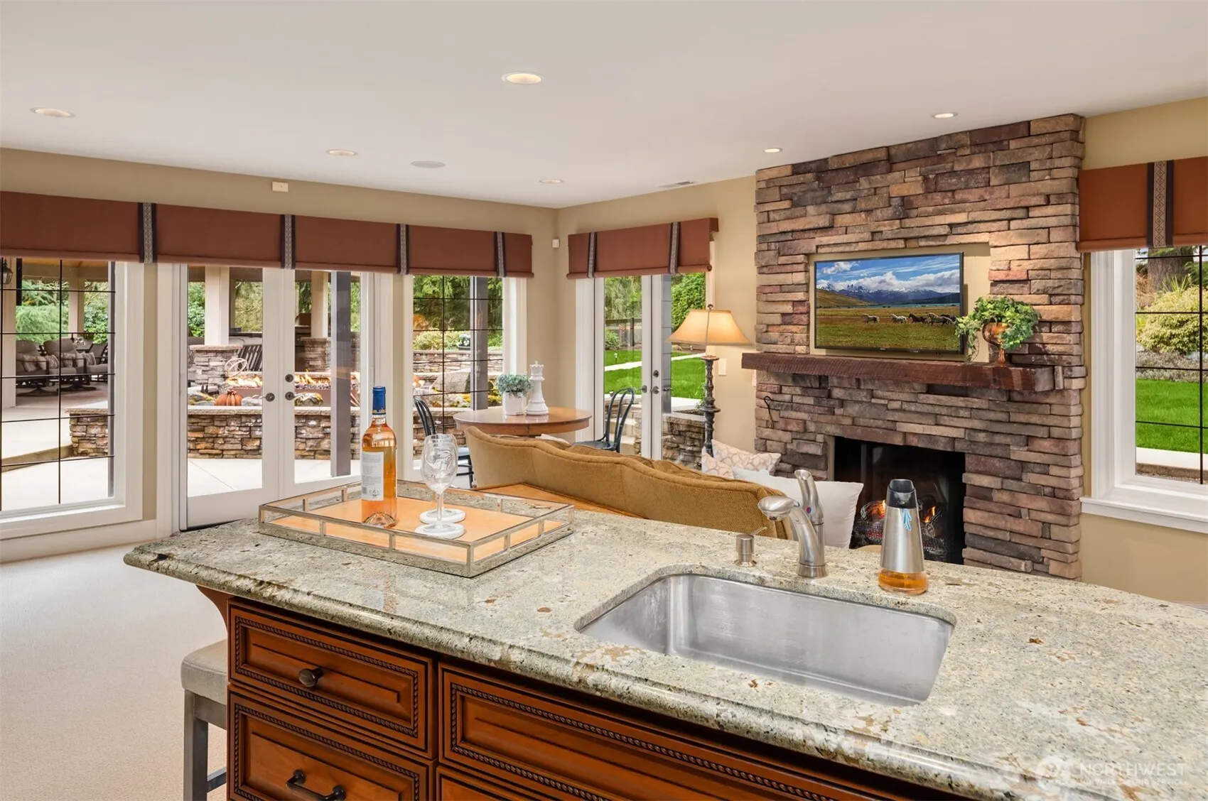 21712 NE 144th Place , Woodinville, WA 98077