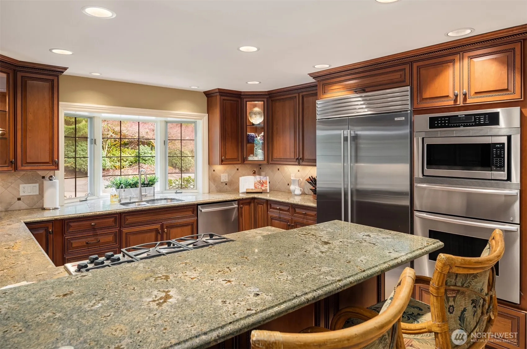 21712 NE 144th Place , Woodinville, WA 98077