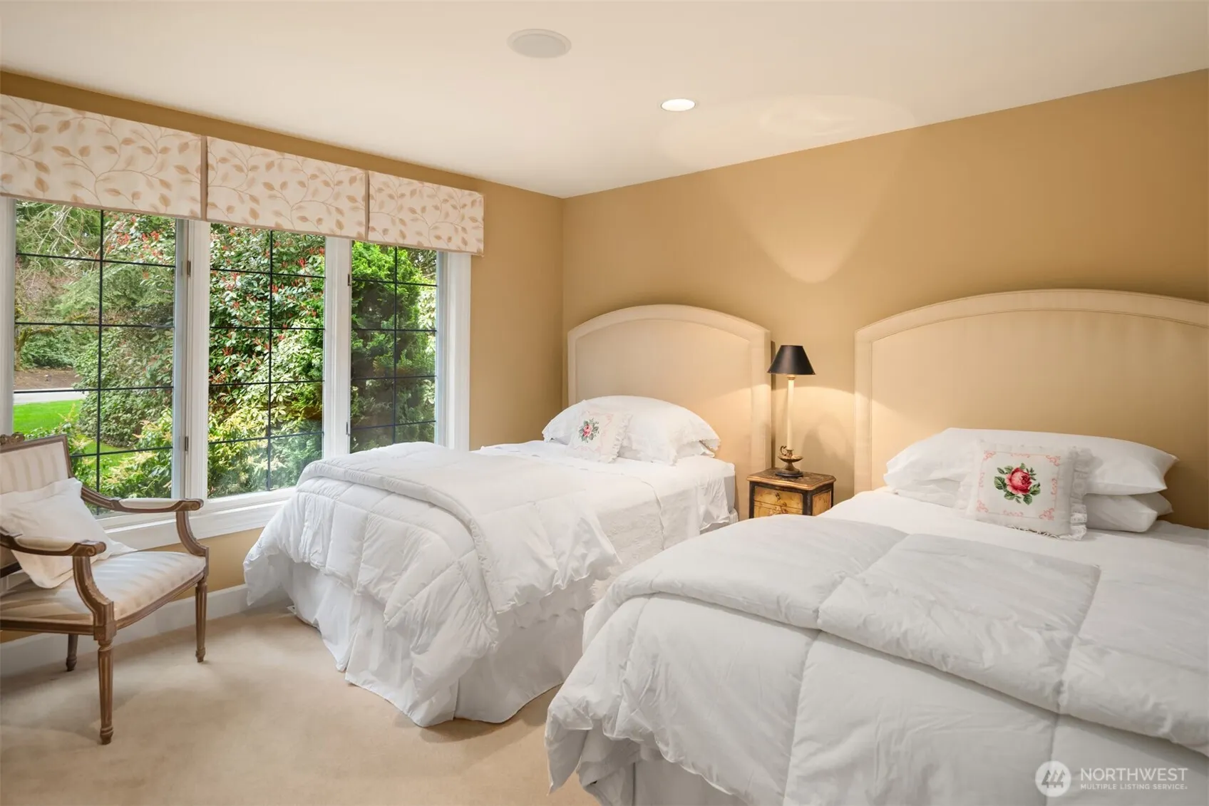 21712 NE 144th Place , Woodinville, WA 98077
