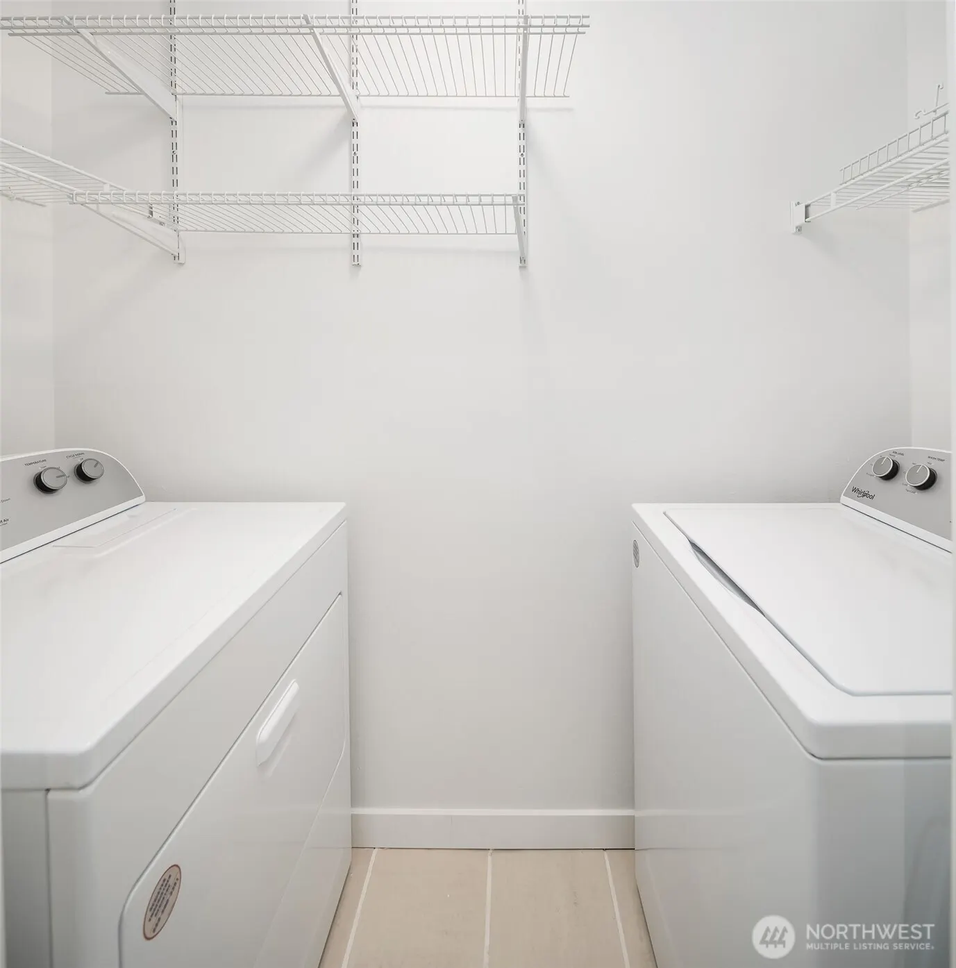 14006 NE 181 Place #B206, Woodinville, WA 98072