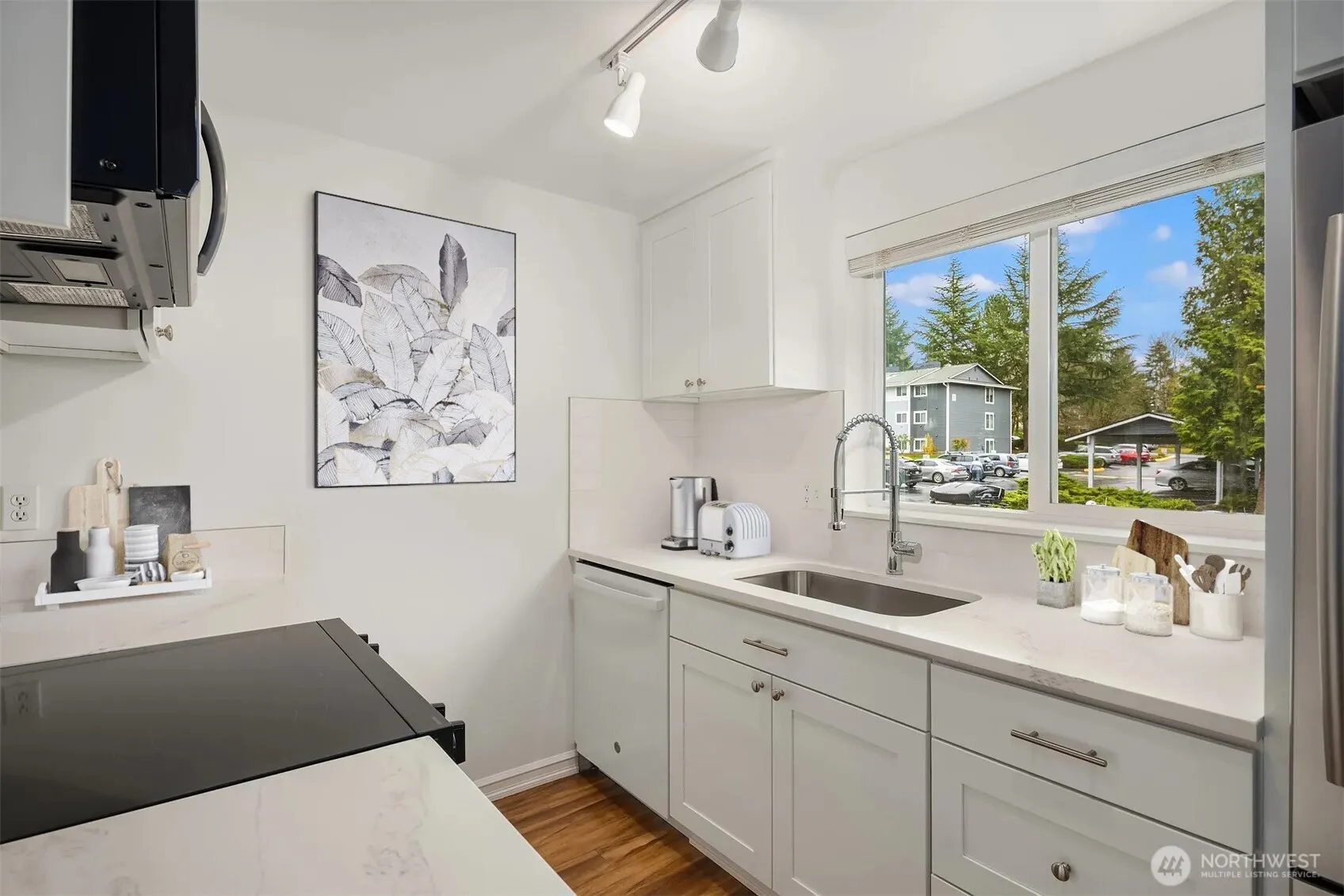 14006 NE 181 Place #B206, Woodinville, WA 98072