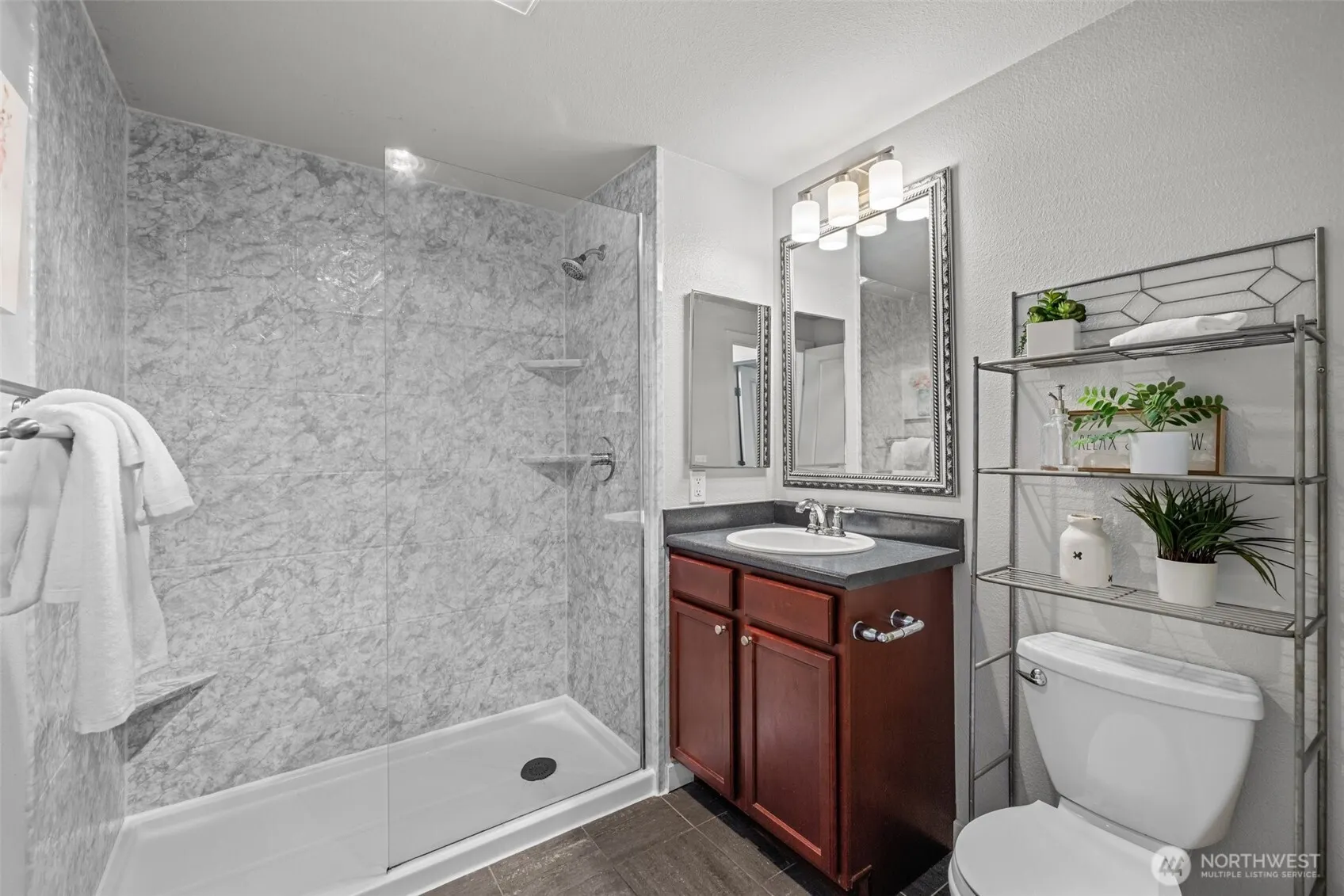 700 Front Street S #B301, Issaquah, WA 98027