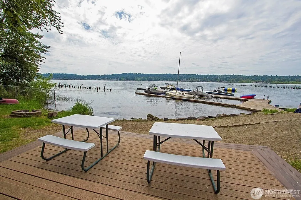 5110 190th Place NE, Sammamish, WA 98074