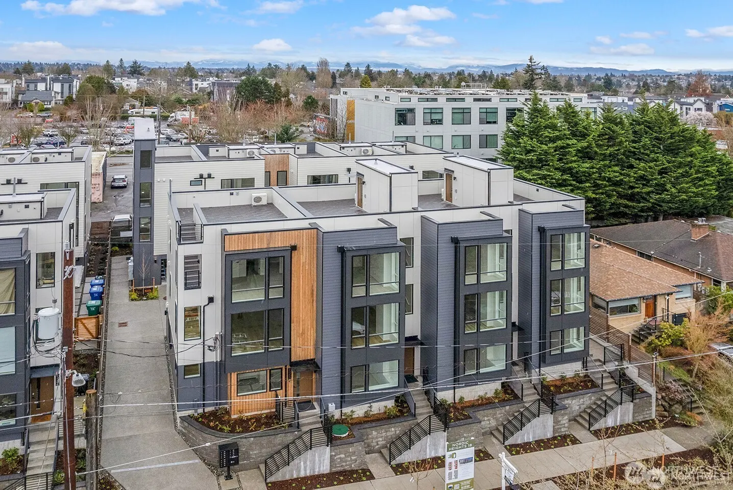8324 16th Avenue NW #E, Seattle, WA 98117