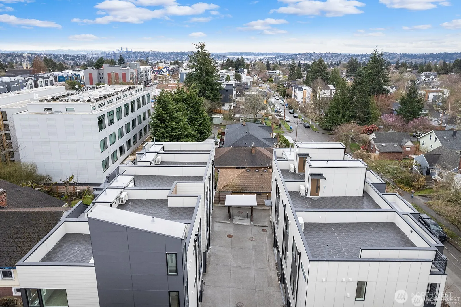8324 16th Avenue NW #E, Seattle, WA 98117