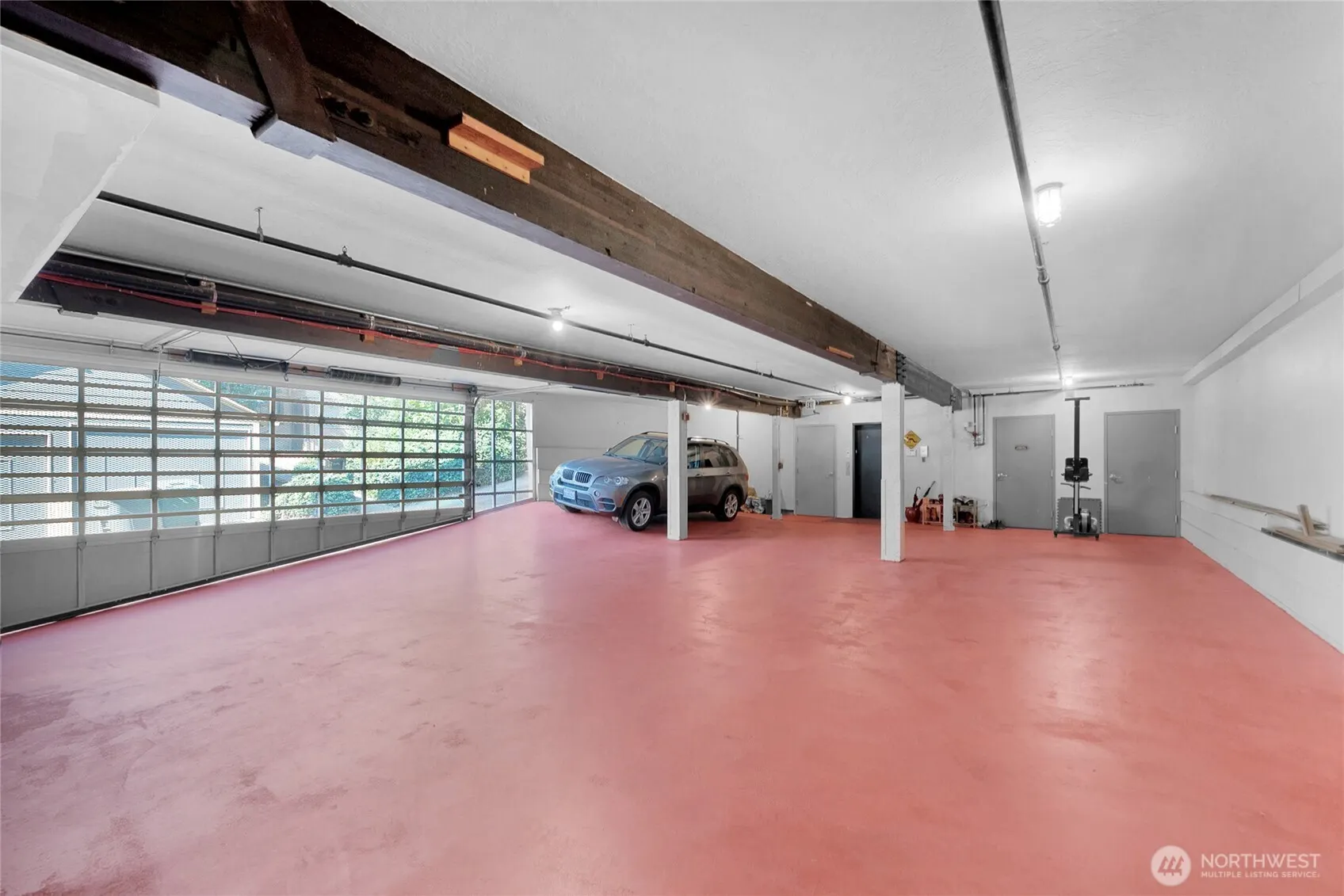 160 Roy Street , Seattle, WA 98109