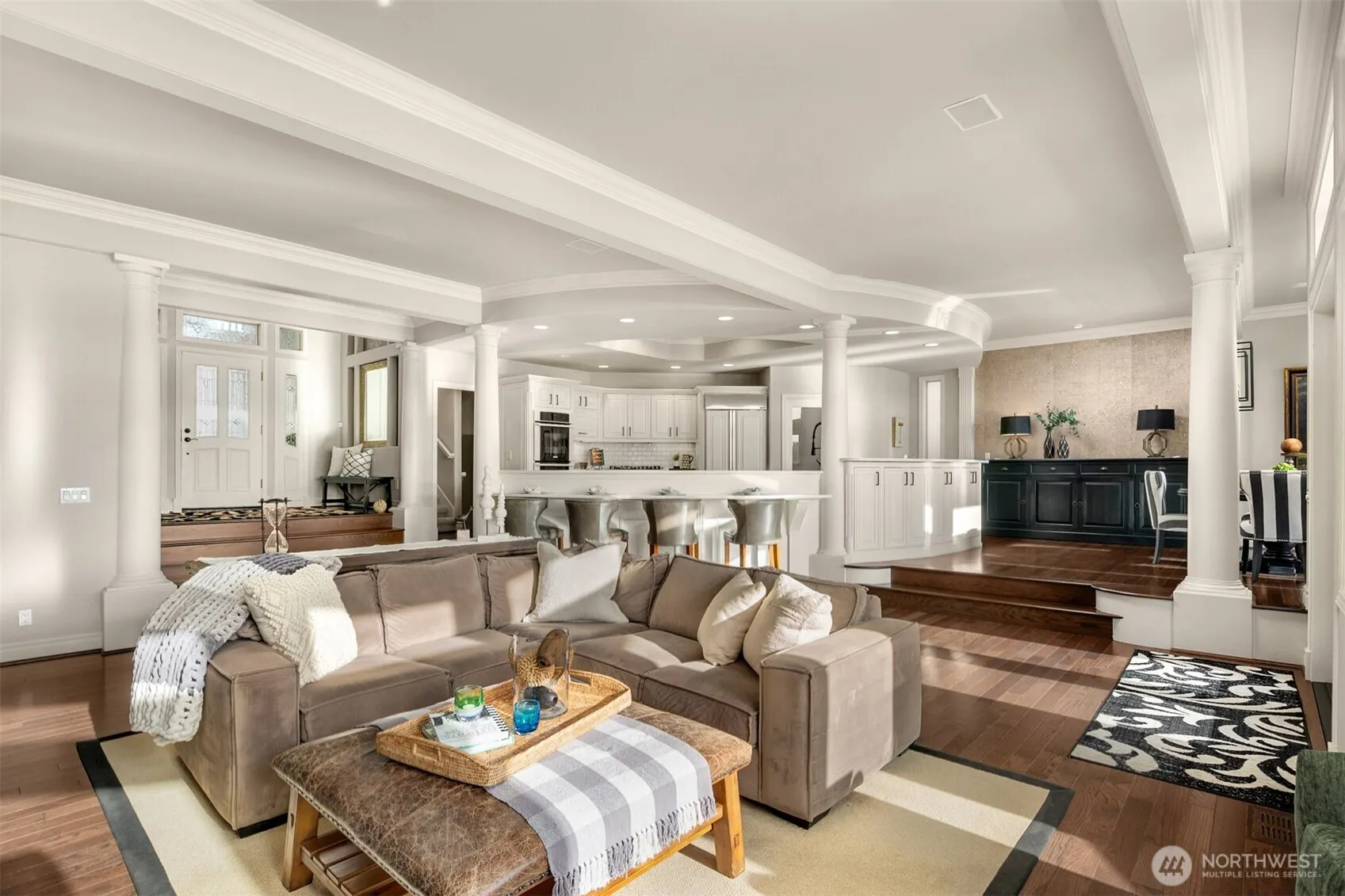 3671 E Lake Sammamish Parkway NE, Sammamish, WA 98074