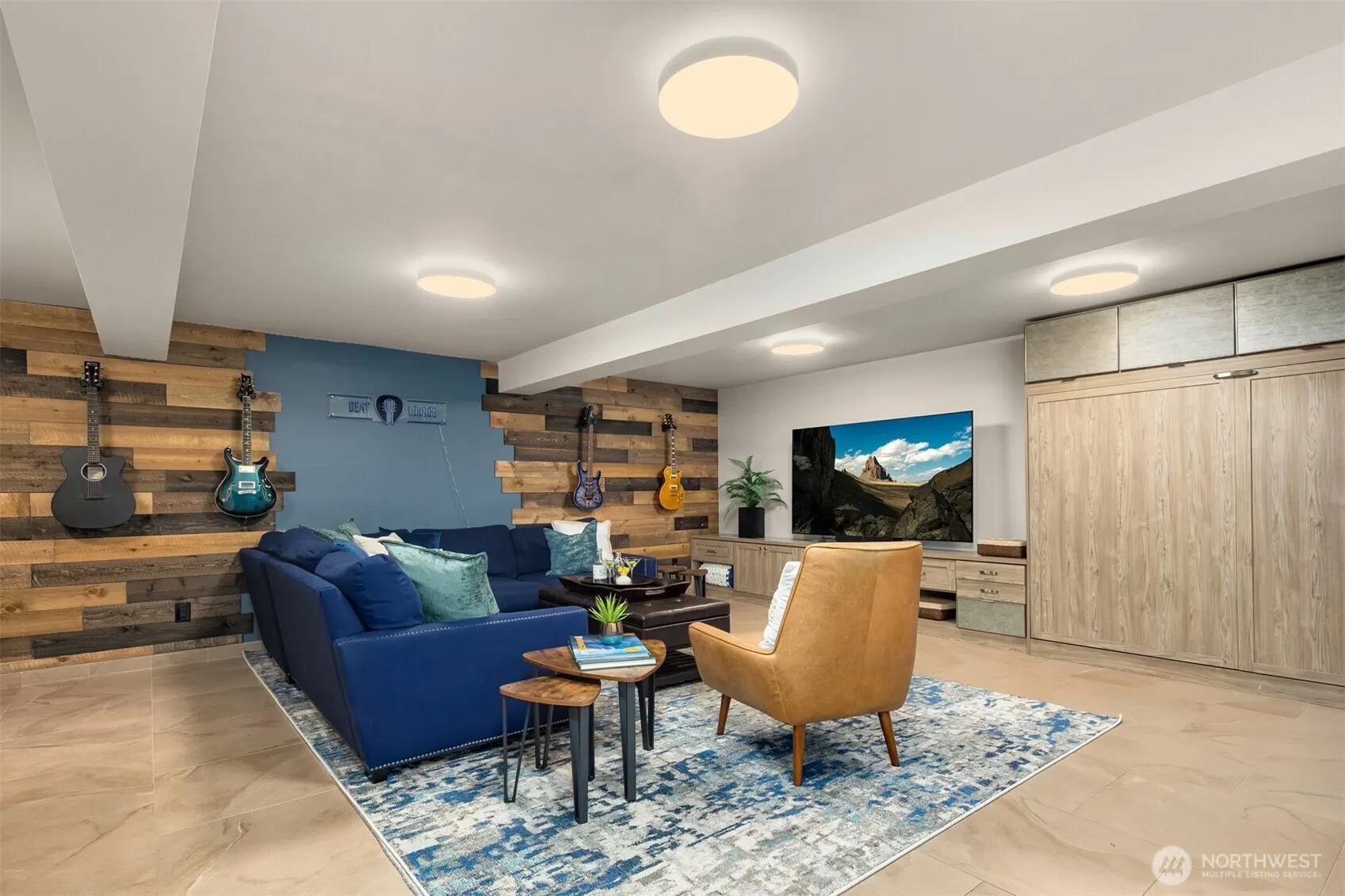 3671 E Lake Sammamish Parkway NE, Sammamish, WA 98074