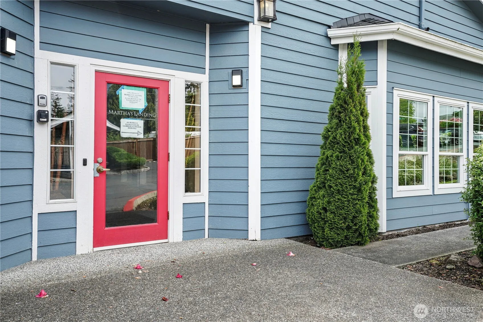16817 Larch Way #D207, Lynnwood, WA 98037