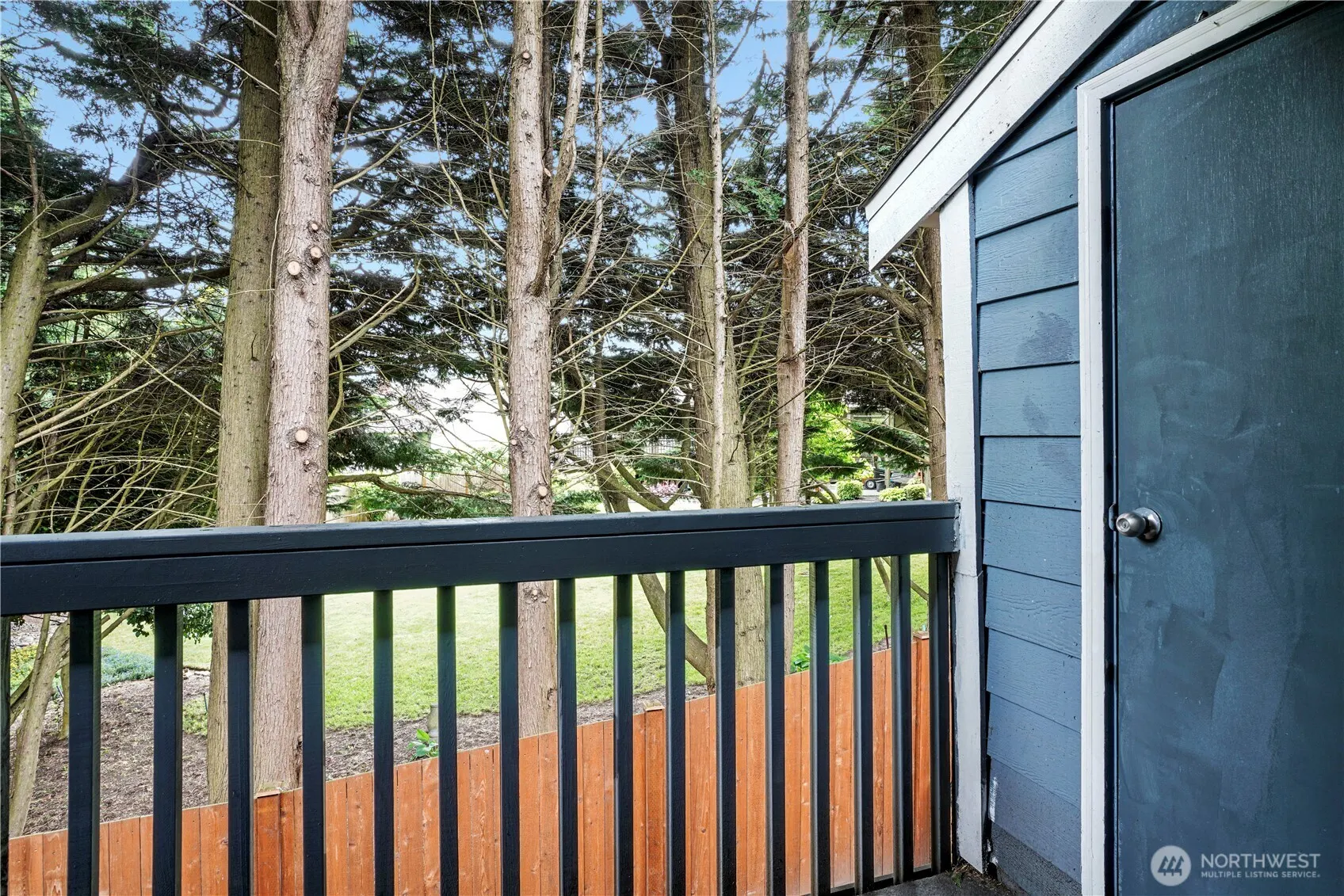 16817 Larch Way #D207, Lynnwood, WA 98037