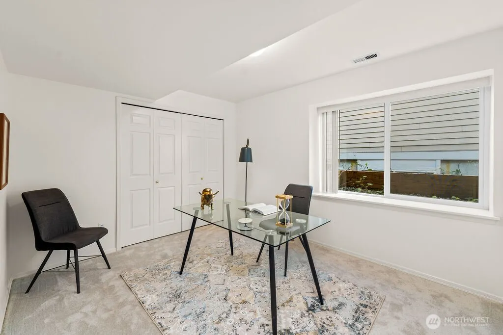 11304 NE 117th Street #70, Kirkland, WA 98034