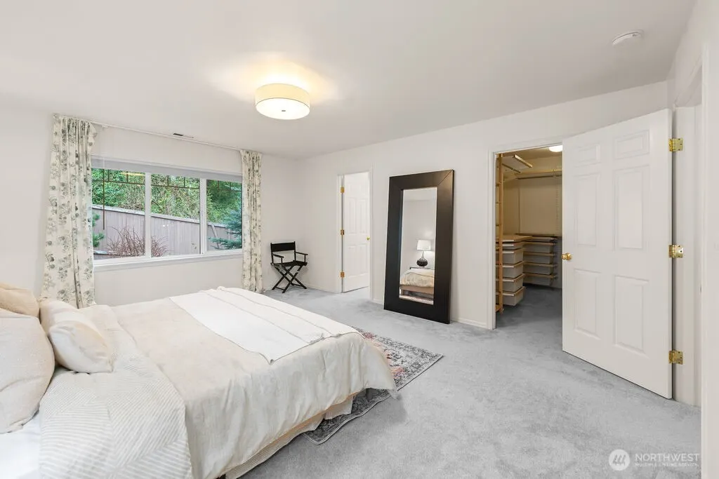 11304 NE 117th Street #70, Kirkland, WA 98034