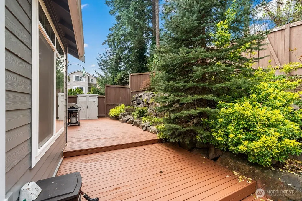 11304 NE 117th Street #70, Kirkland, WA 98034