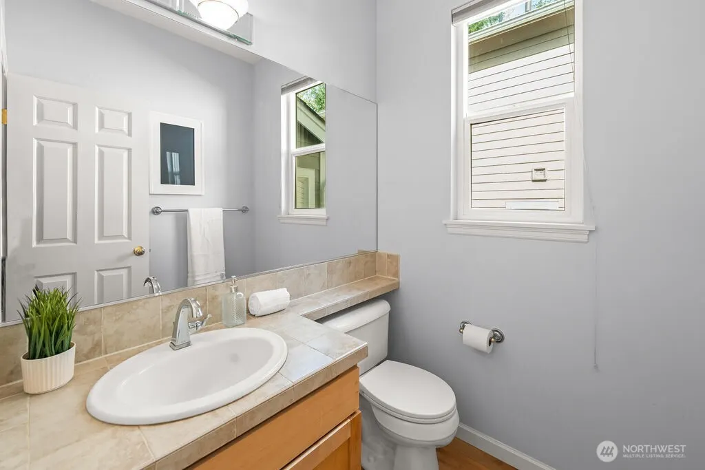 11304 NE 117th Street #70, Kirkland, WA 98034