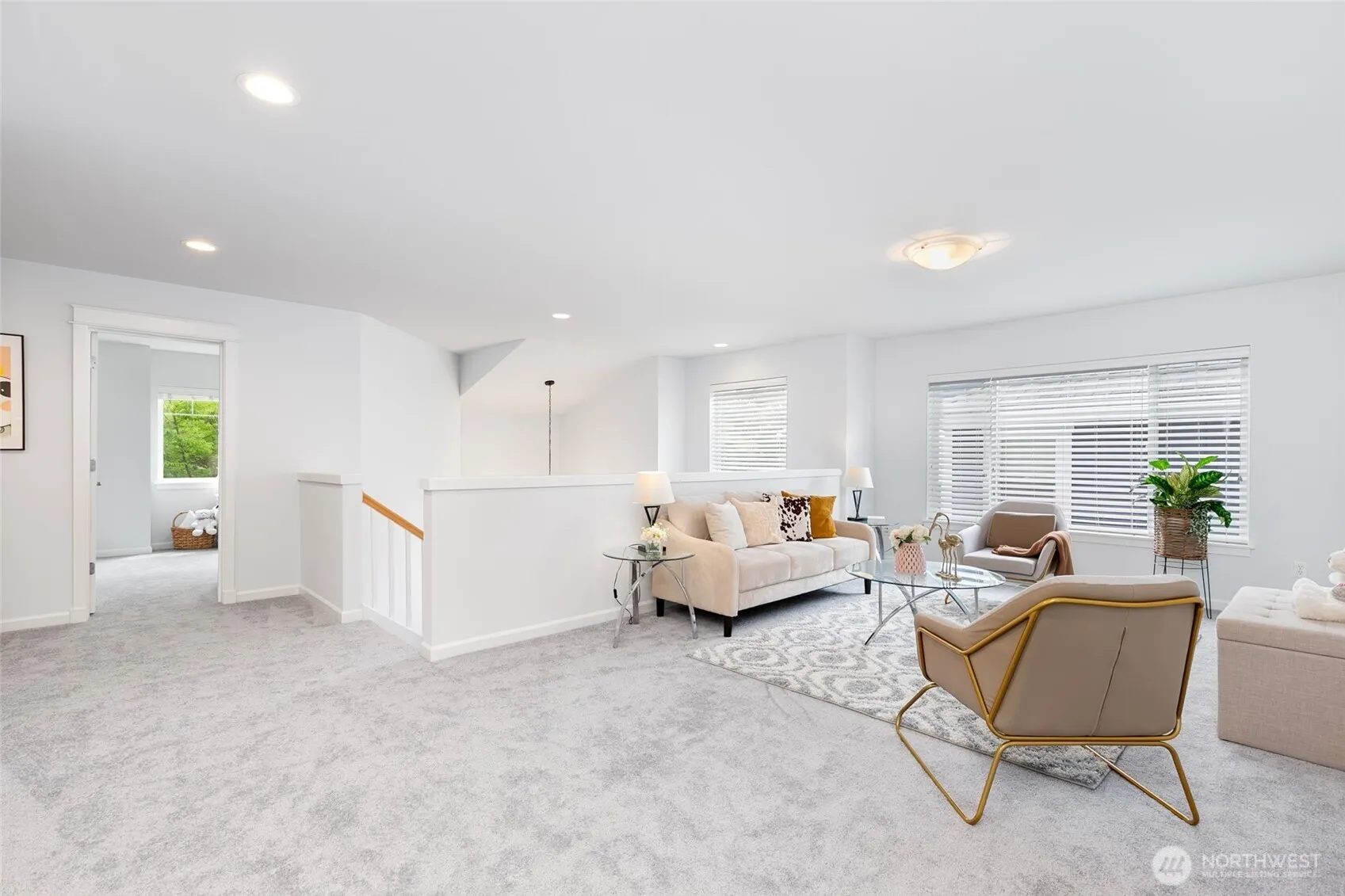 3262 NE Marquette Way , Issaquah, WA 98029
