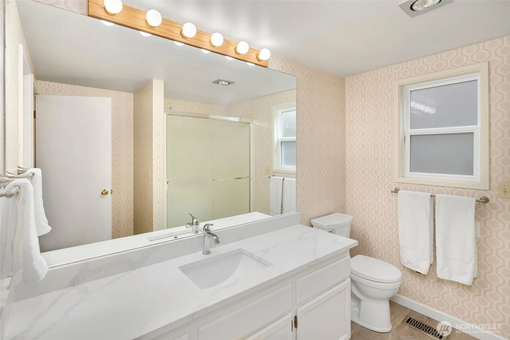 4084 220th Place SE #1038, Issaquah, WA 98029