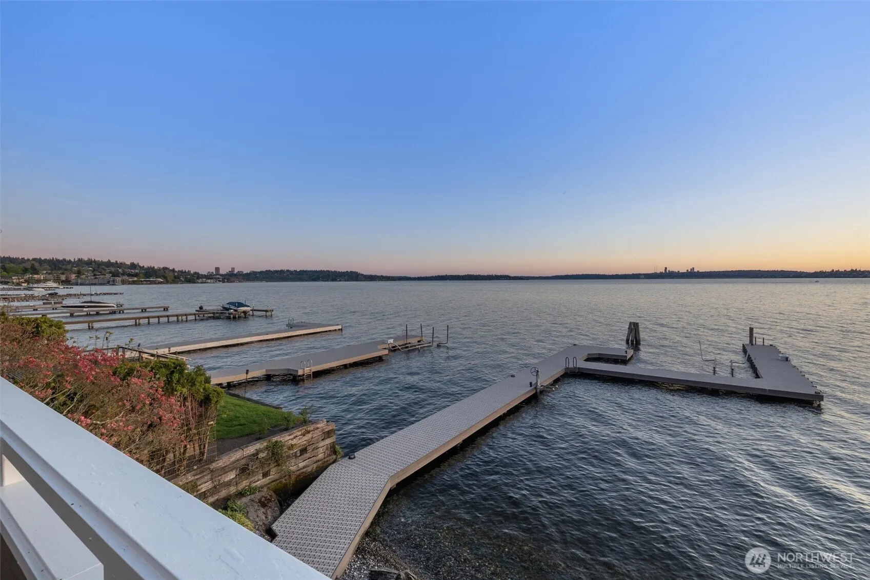 175 Lake Avenue W, Kirkland, WA 98033