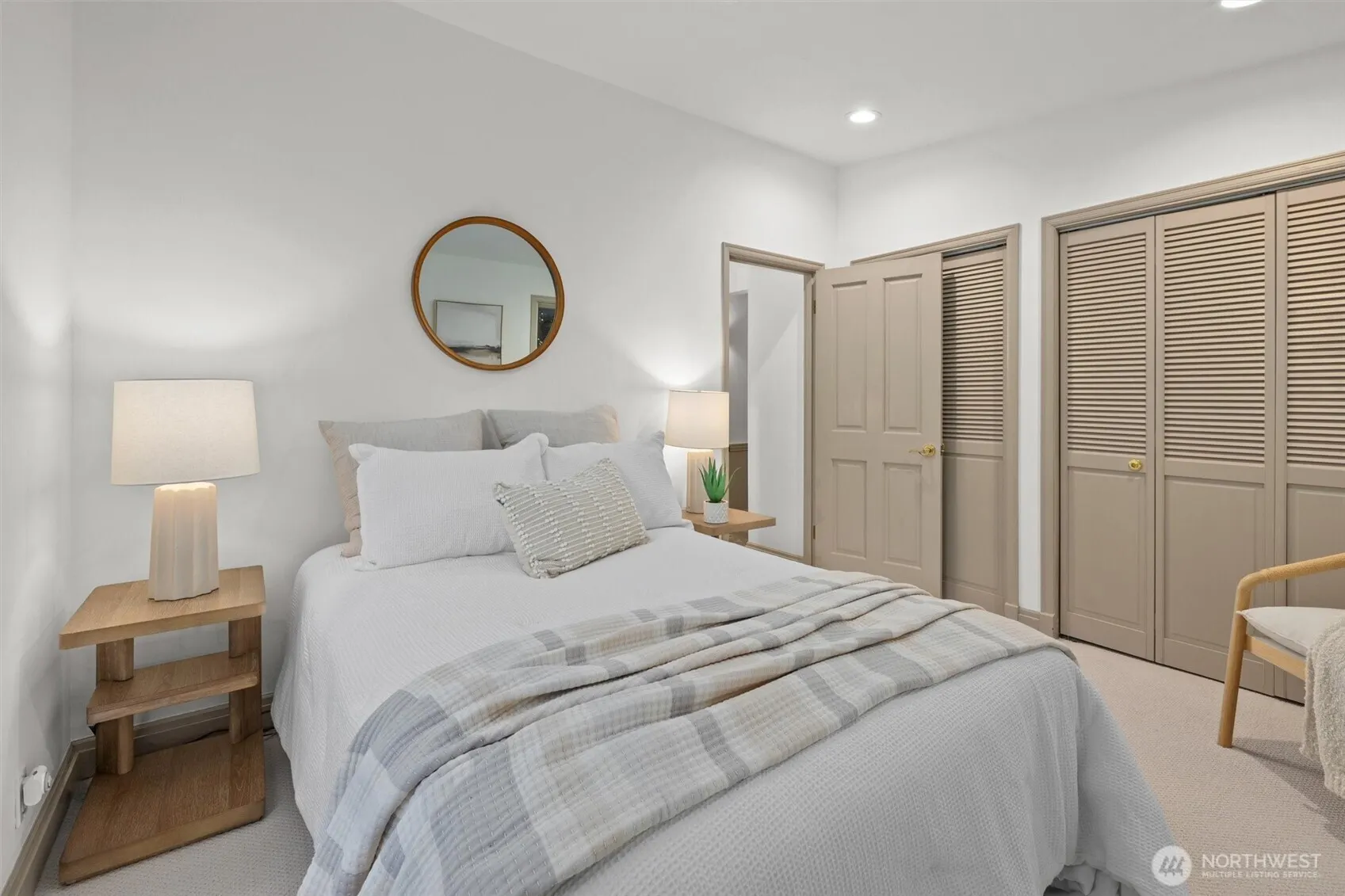 175 Lake Avenue W, Kirkland, WA 98033