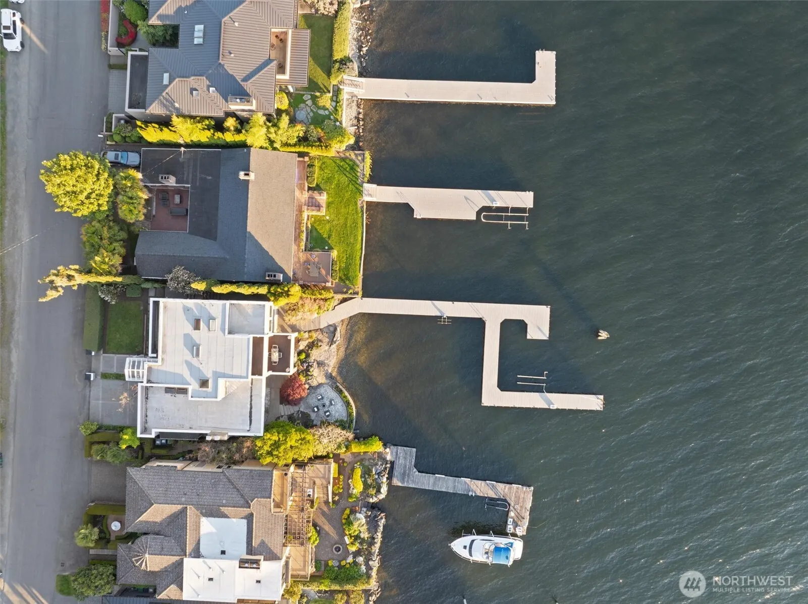 175 Lake Avenue W, Kirkland, WA 98033