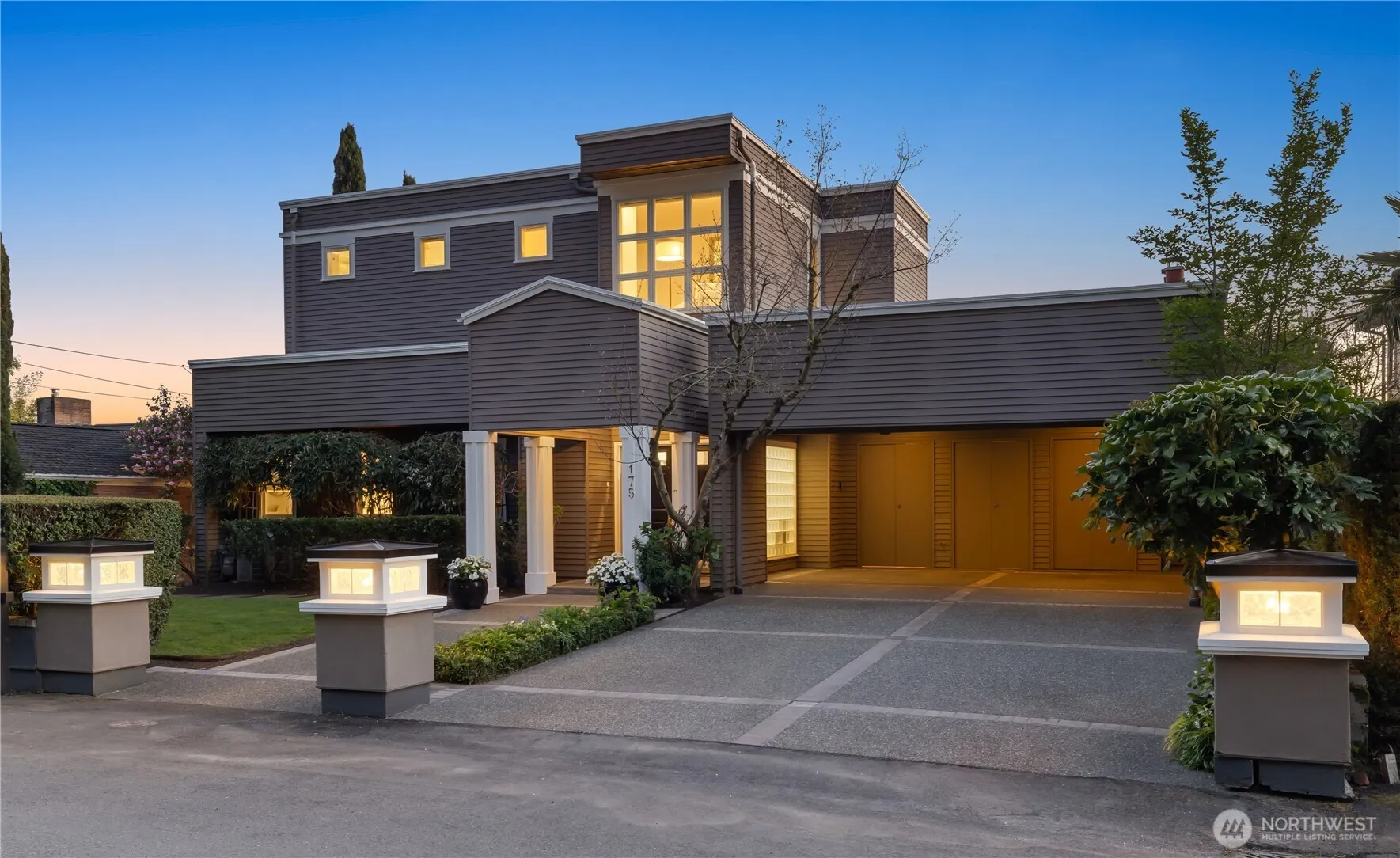 175 Lake Avenue W, Kirkland, WA 98033