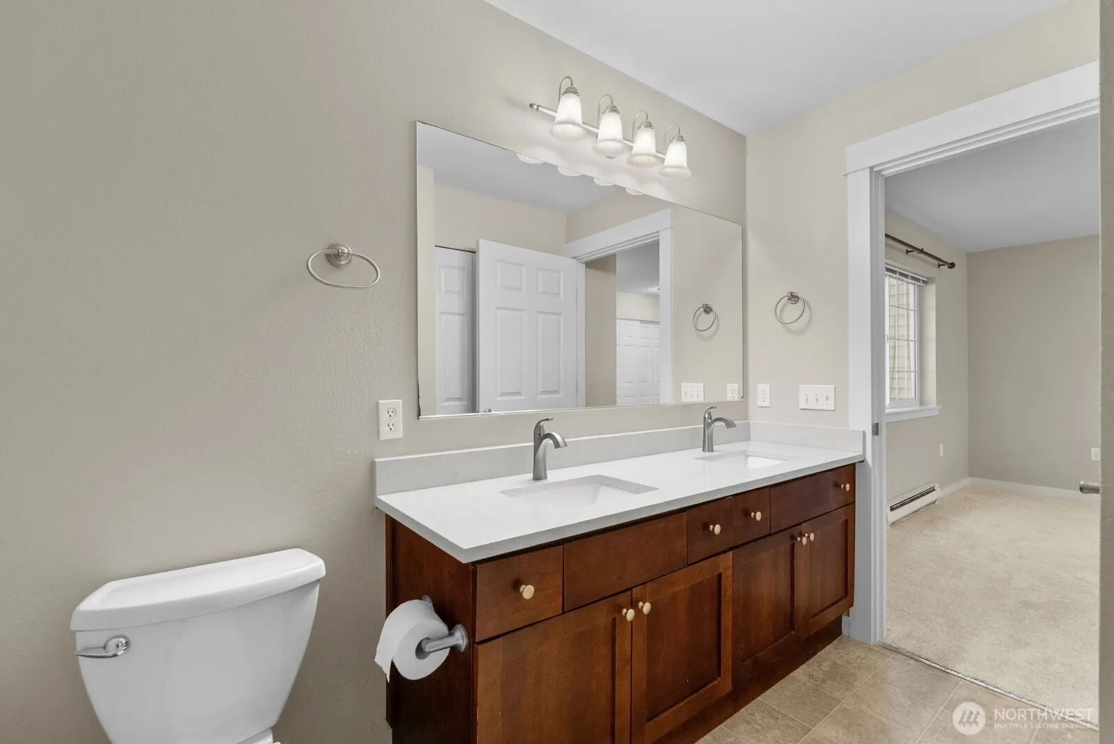 25025 SE Klahanie Boulevard #K102, Issaquah, WA 98029