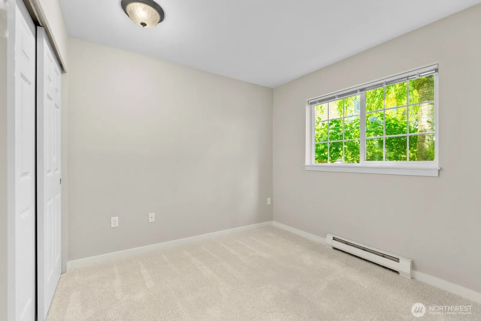 25025 SE Klahanie Boulevard #K102, Issaquah, WA 98029