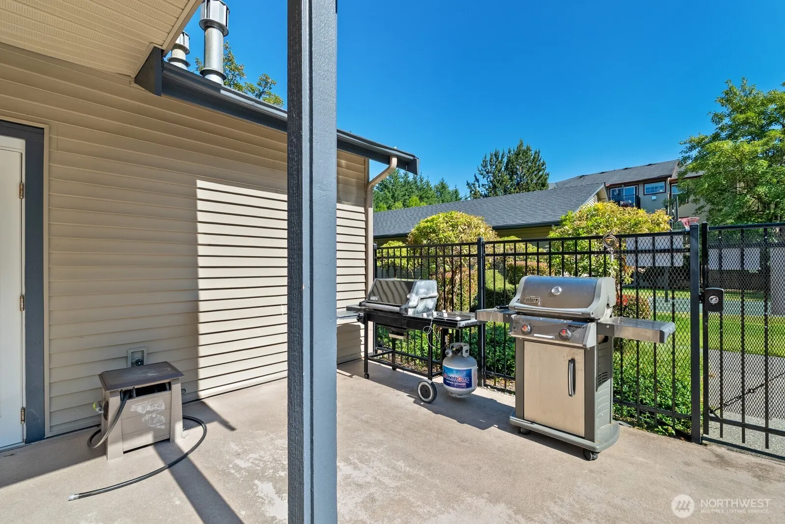 25025 SE Klahanie Boulevard #K102, Issaquah, WA 98029