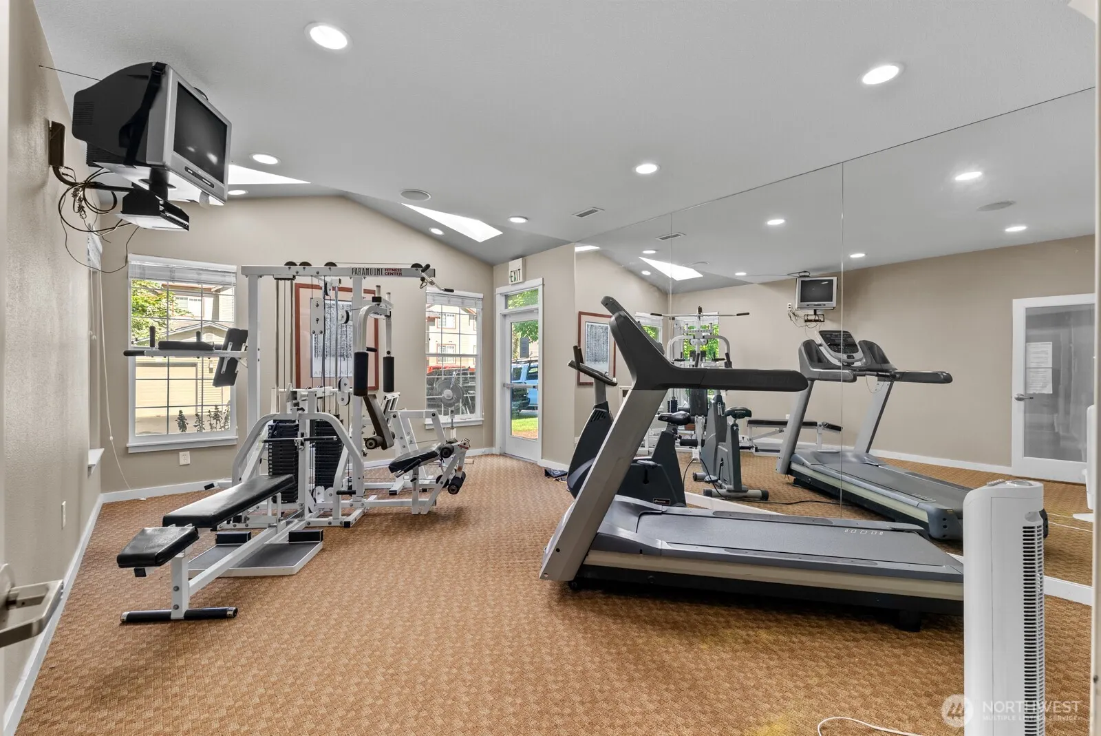 25025 SE Klahanie Boulevard #K102, Issaquah, WA 98029
