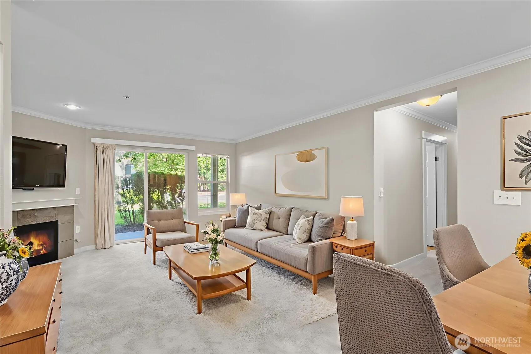 25025 SE Klahanie Boulevard #K102, Issaquah, WA 98029