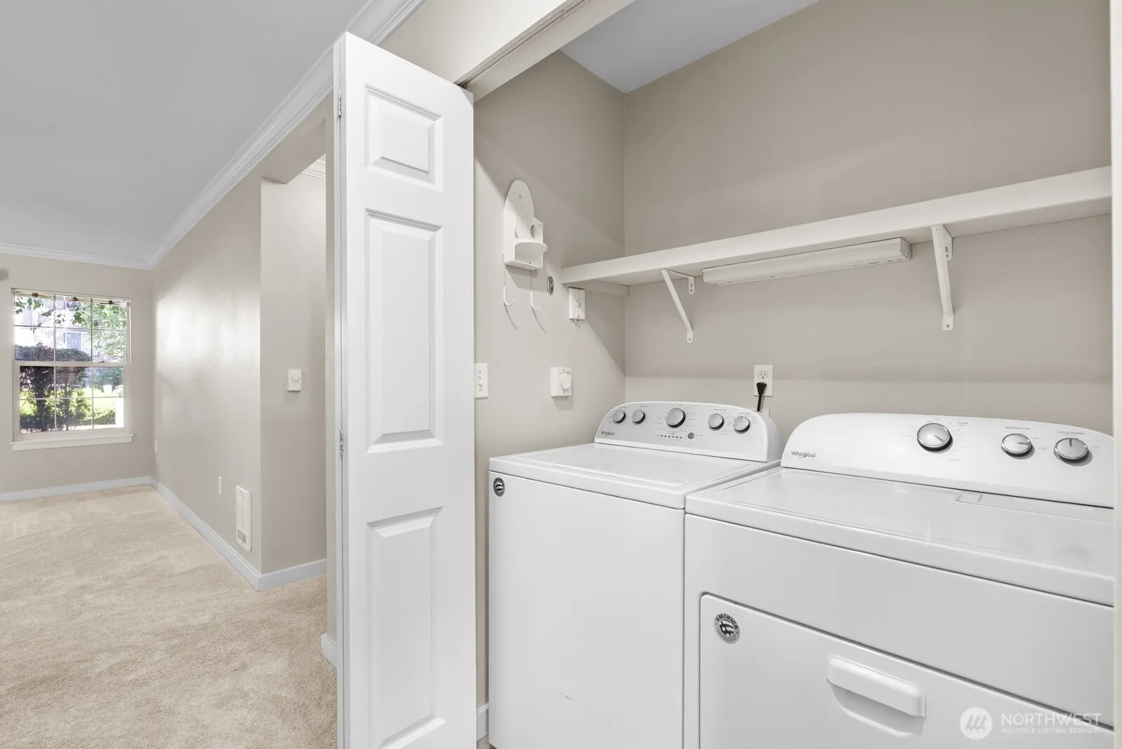 25025 SE Klahanie Boulevard #K102, Issaquah, WA 98029