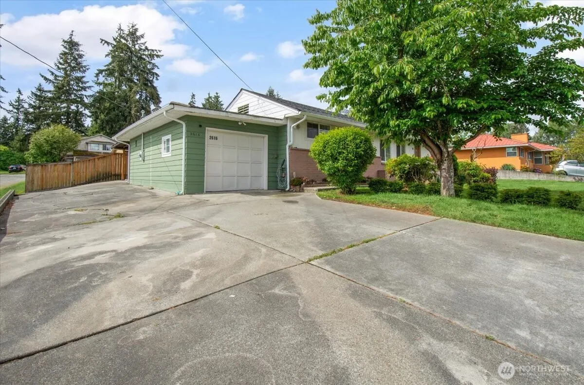 2616 132nd Street SE, Mill Creek, WA 98012