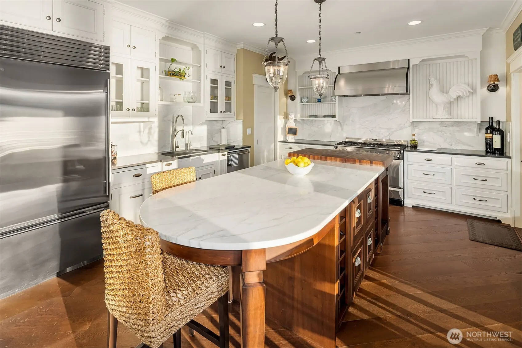 2033 E Lake Sammamish Parkway NE, Sammamish, WA 98074