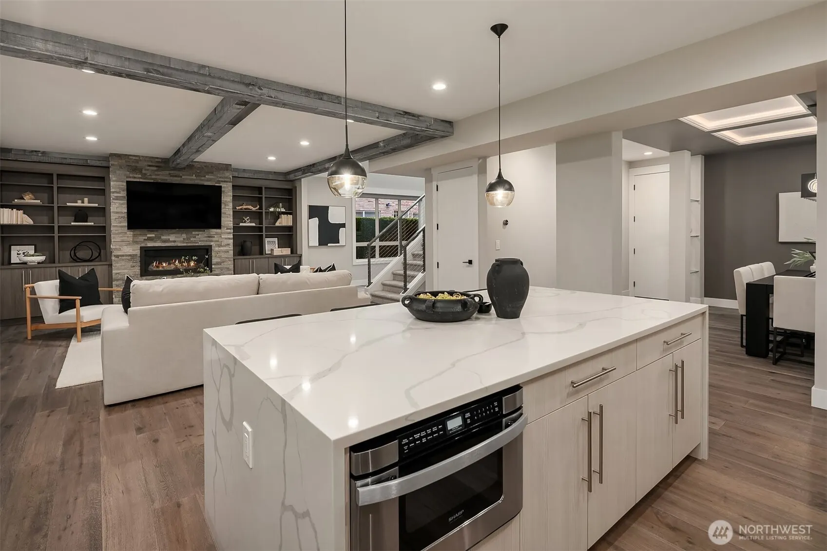 326 7th Avenue S, Kirkland, WA 98033