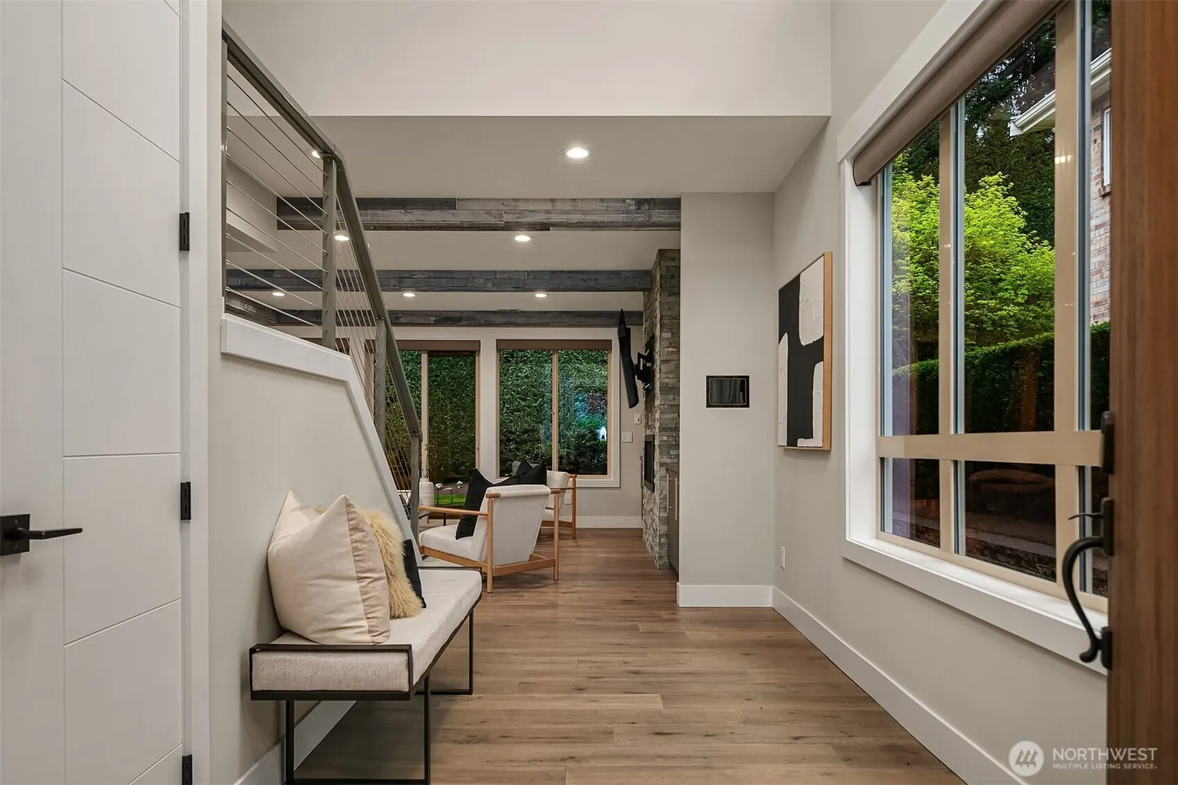 326 7th Avenue S, Kirkland, WA 98033
