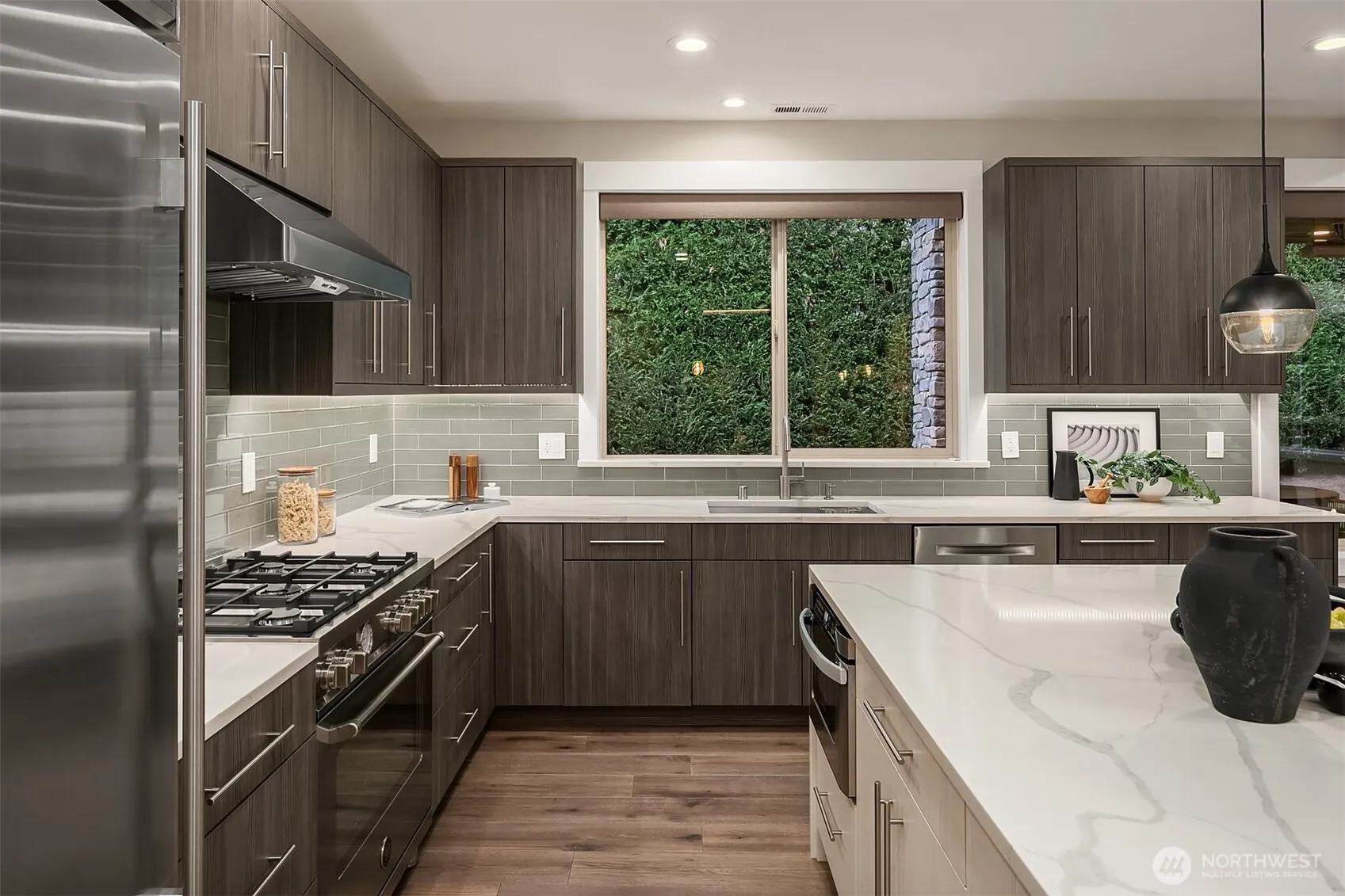 326 7th Avenue S, Kirkland, WA 98033