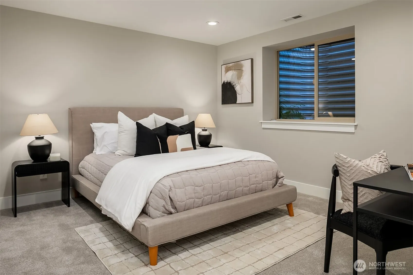 326 7th Avenue S, Kirkland, WA 98033