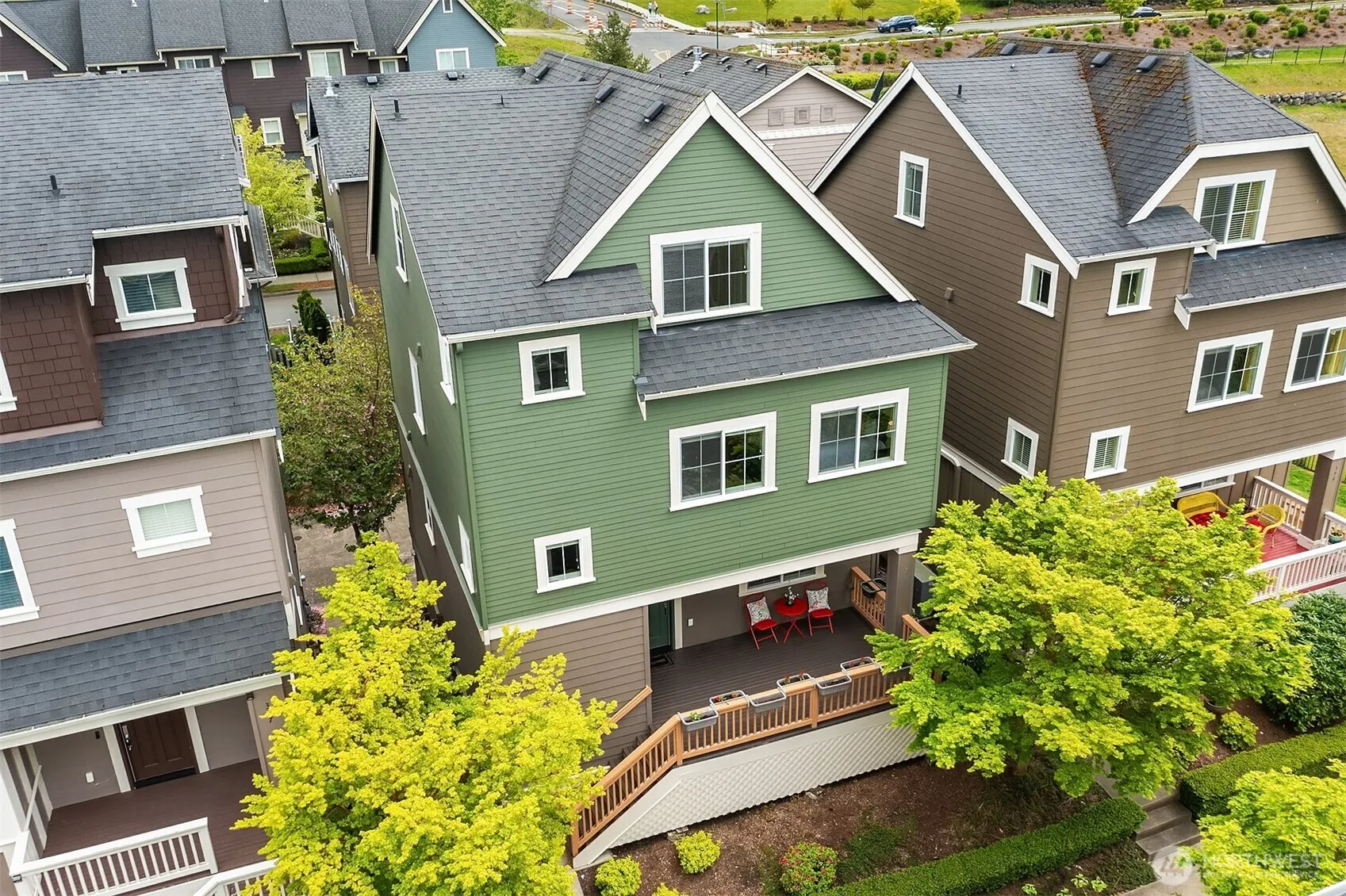 365 NE Denny Way , Issaquah, WA 98029
