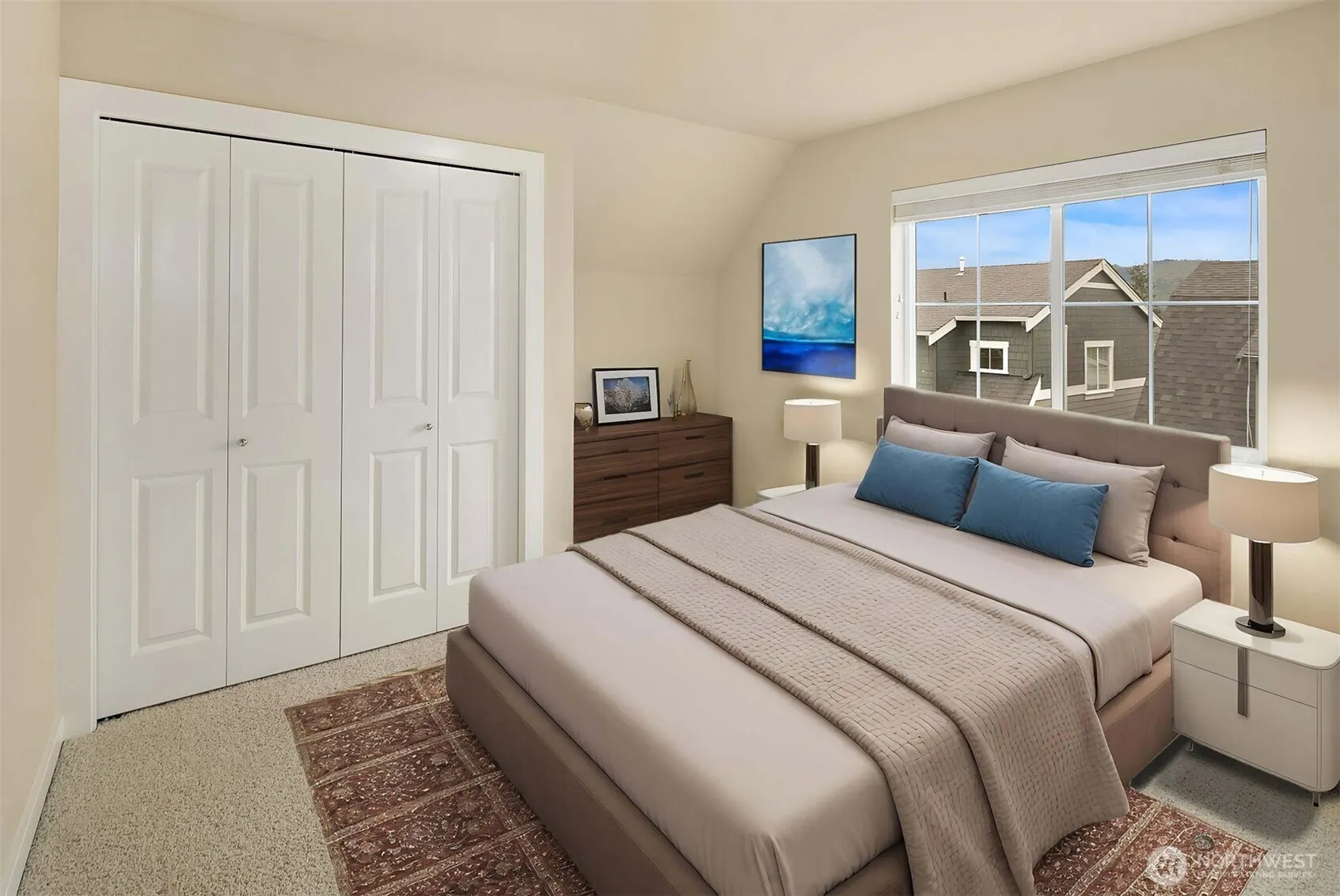 365 NE Denny Way , Issaquah, WA 98029