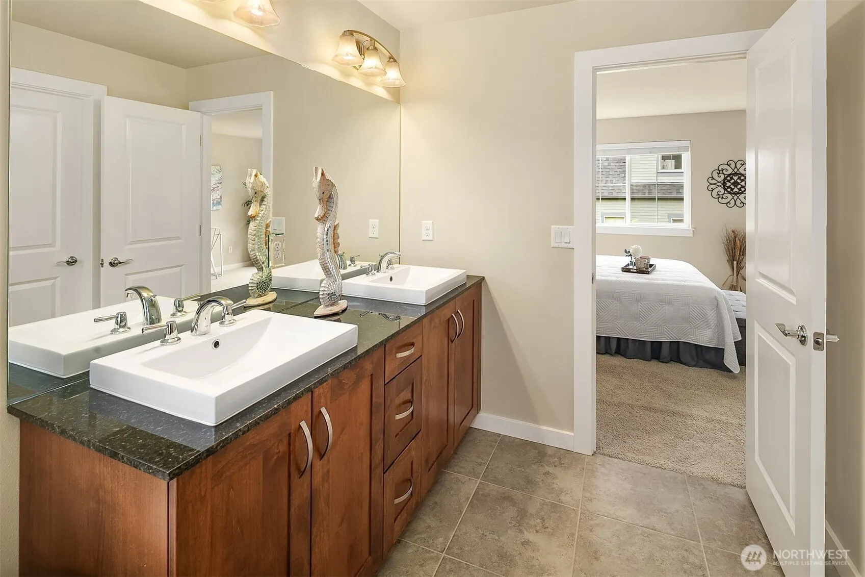 365 NE Denny Way , Issaquah, WA 98029